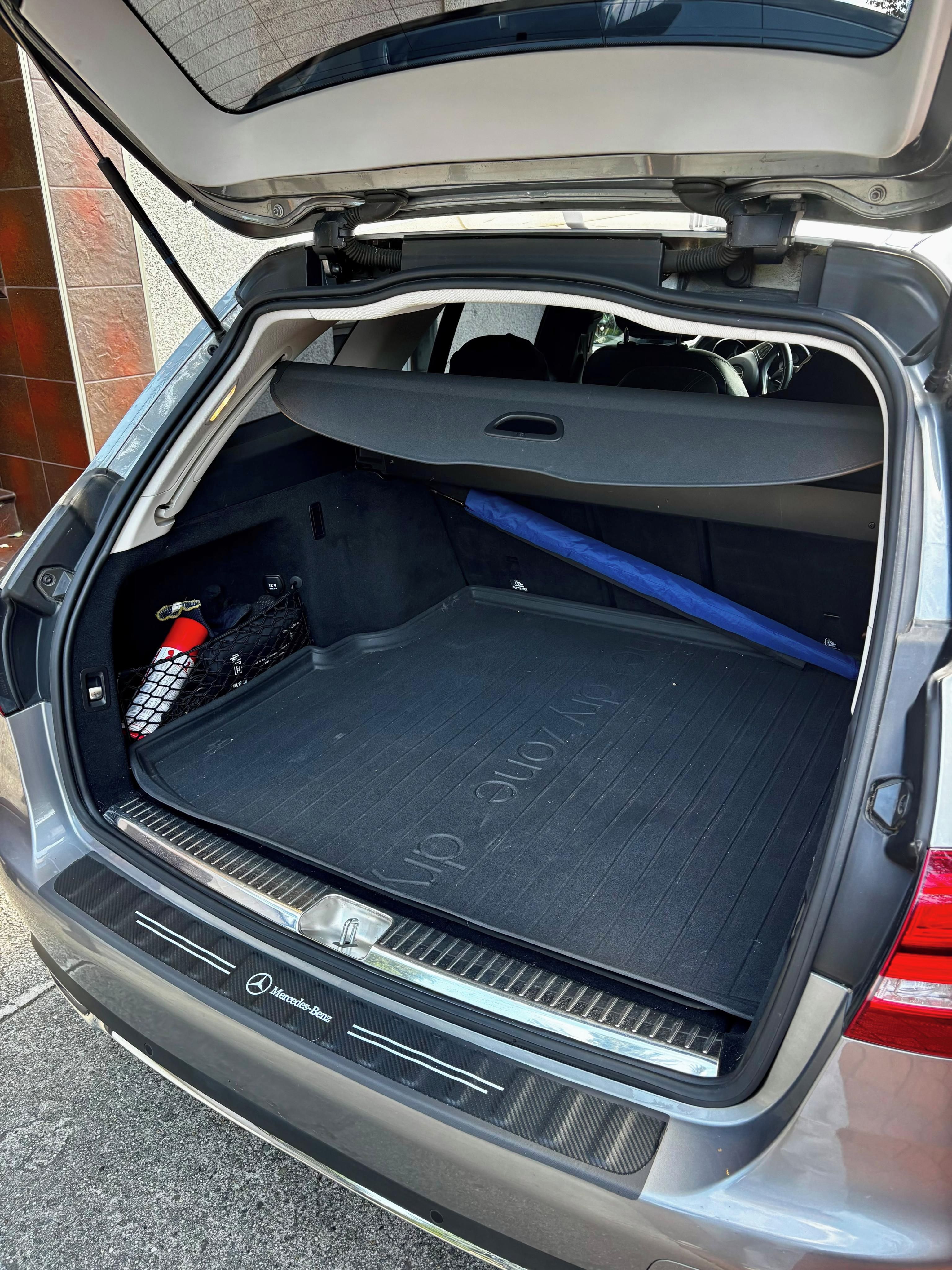 Mercedes-Benz Třídy C, 2.2 TDI 125kW, Avantgarde - fotka 6