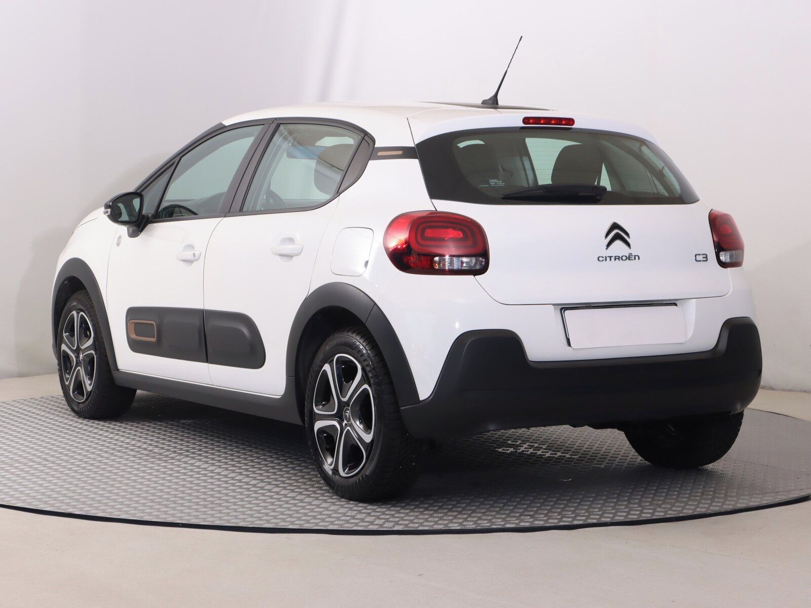 Citroën C3, 1.2 PureTech, Serv.kniha - fotka 4
