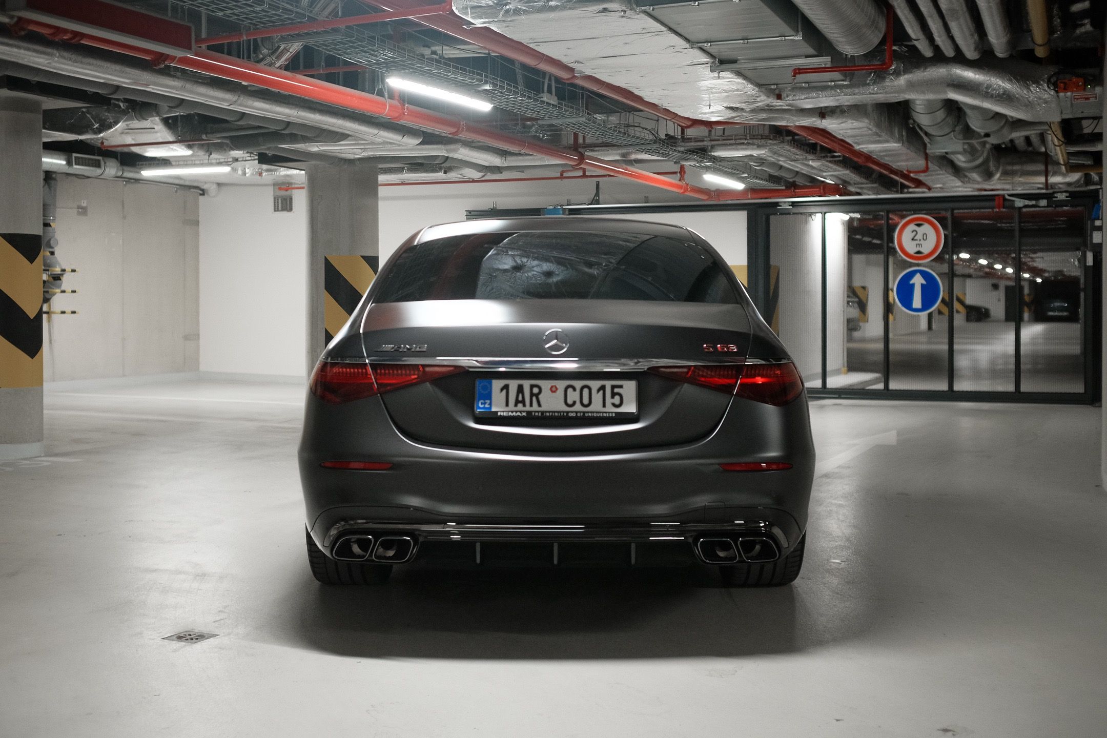 Mercedes-Benz Třídy S, MERCEDES-BENZ AMG S 63 E PERF - fotka 6