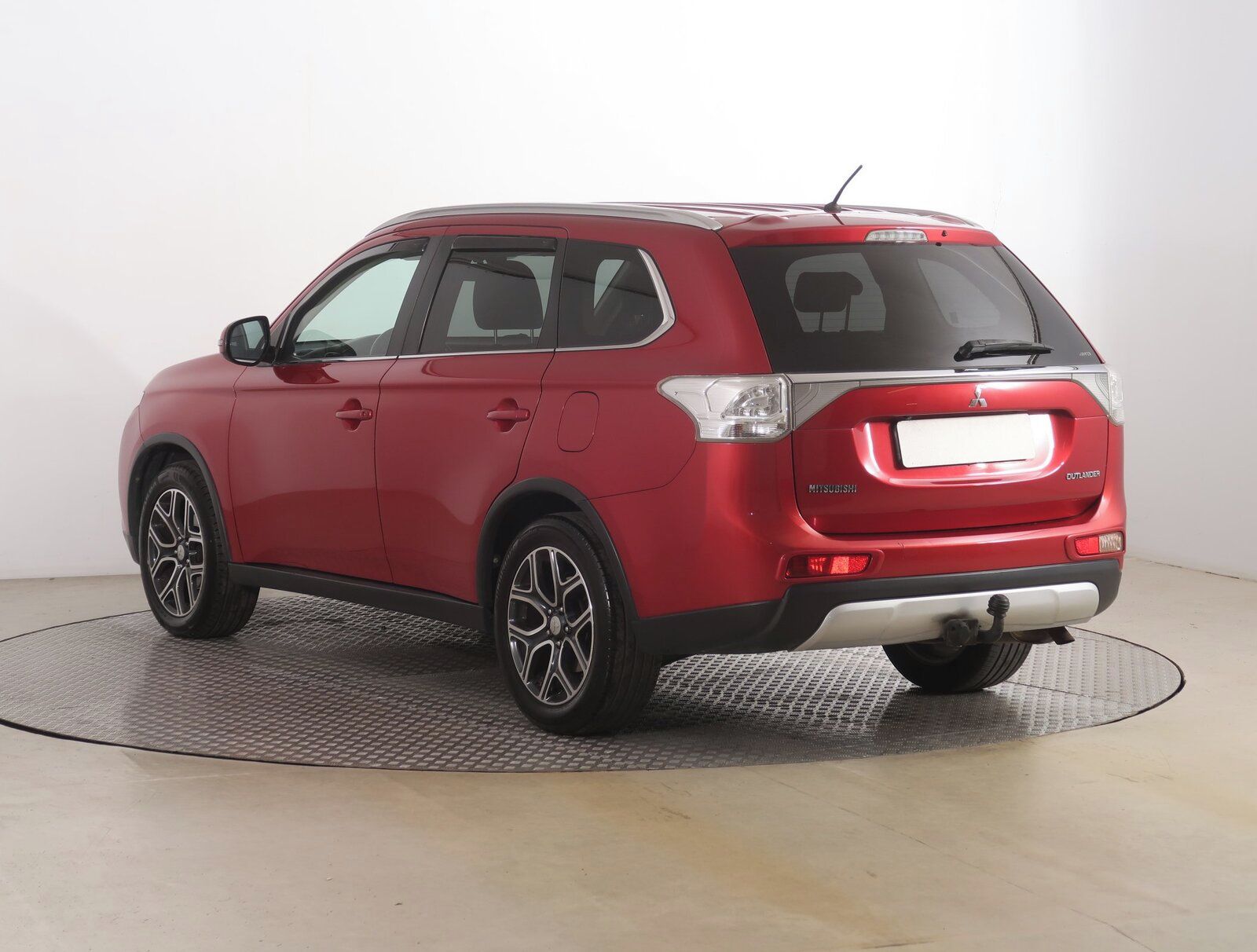 Mitsubishi Outlander, 2.2 DI-D, 4X4, Automat - fotka 4