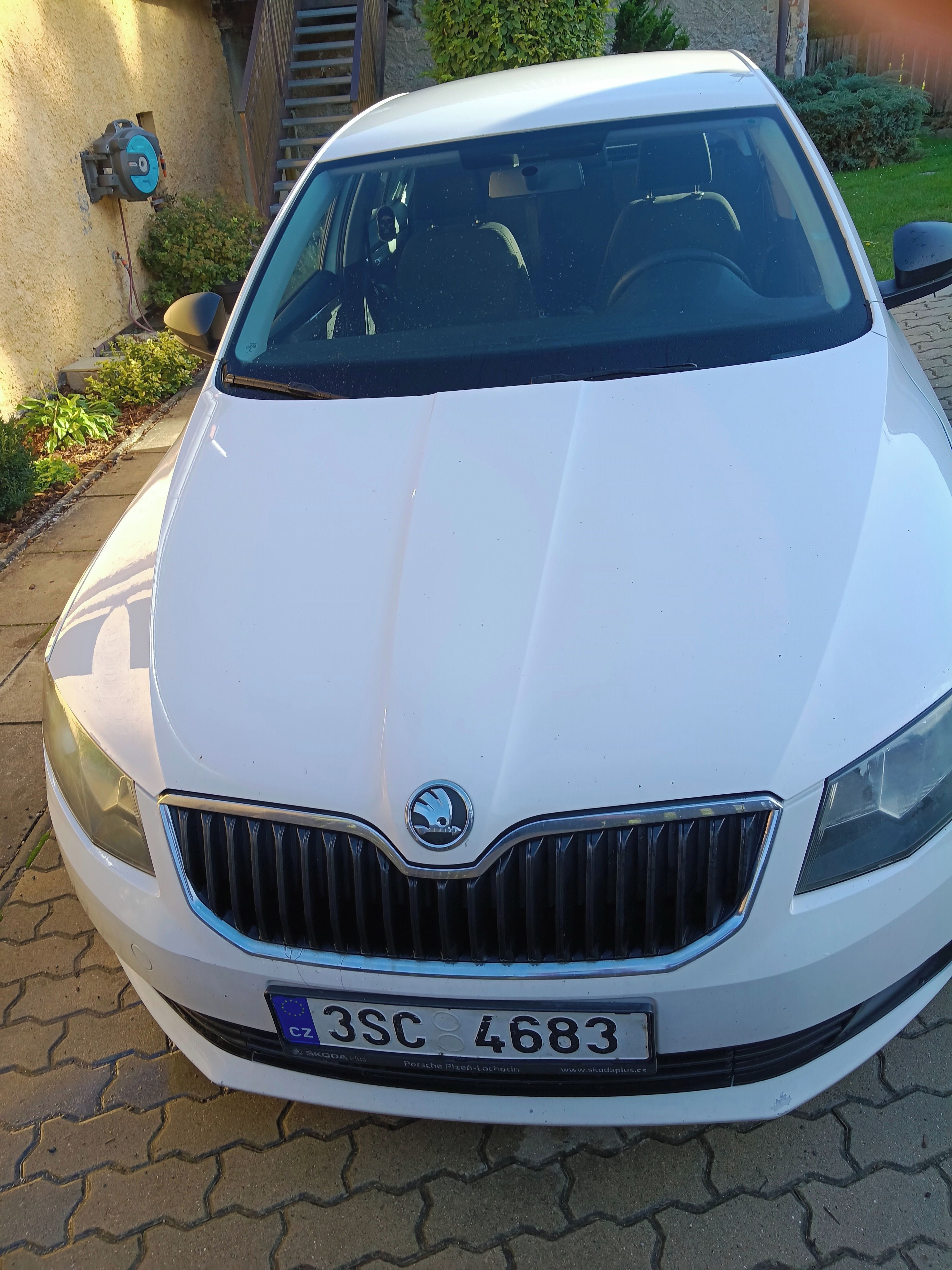 Škoda Octavia, 1.6 - fotka 4