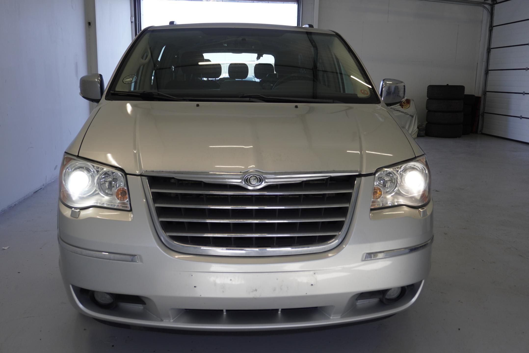 Chrysler Grand Voyager, 3,8I LIMITED AUT. - fotka 2