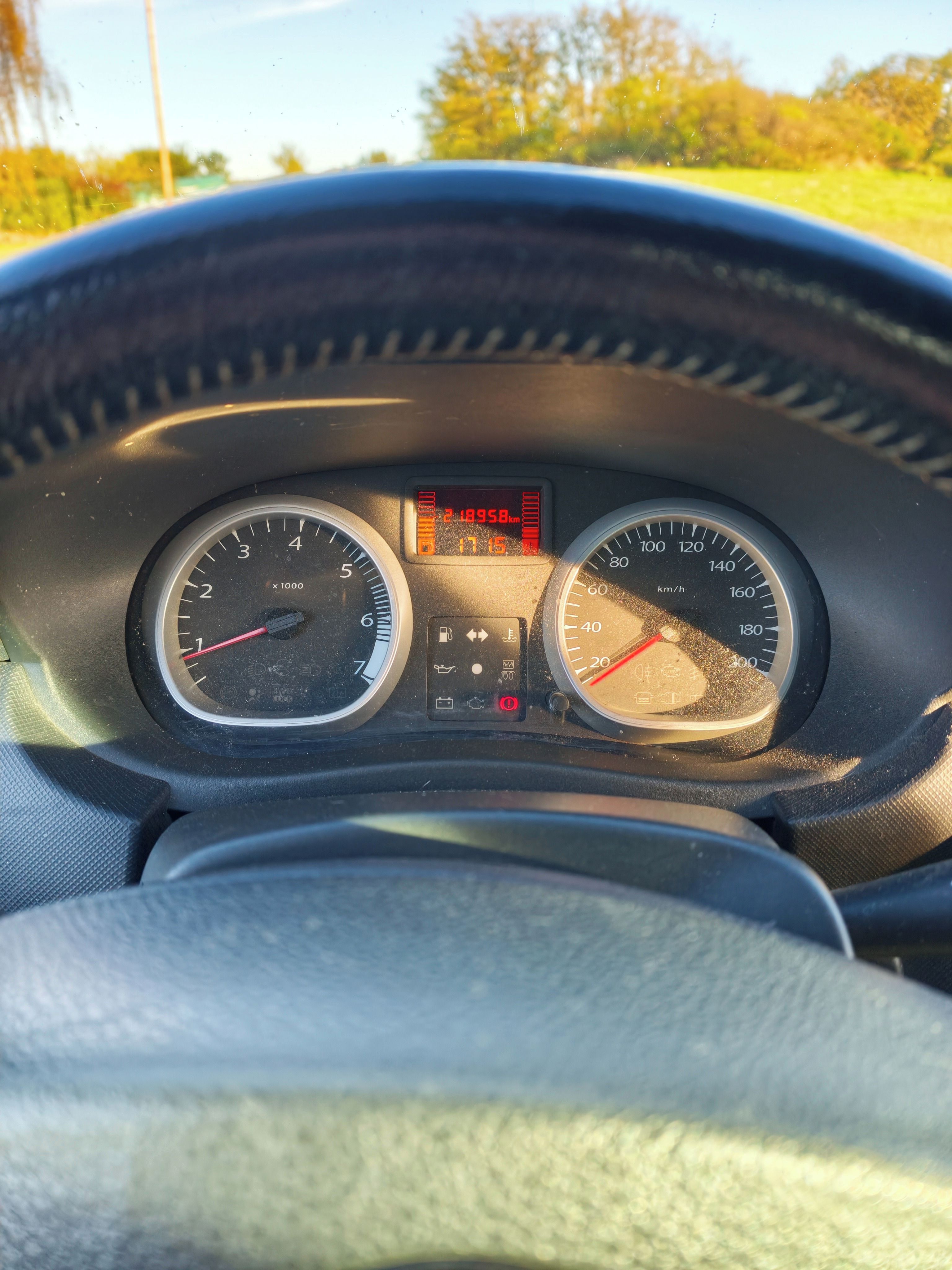 Dacia Duster, 1.5 dCi 81 kW 4×4, 1. majitel - fotka 6