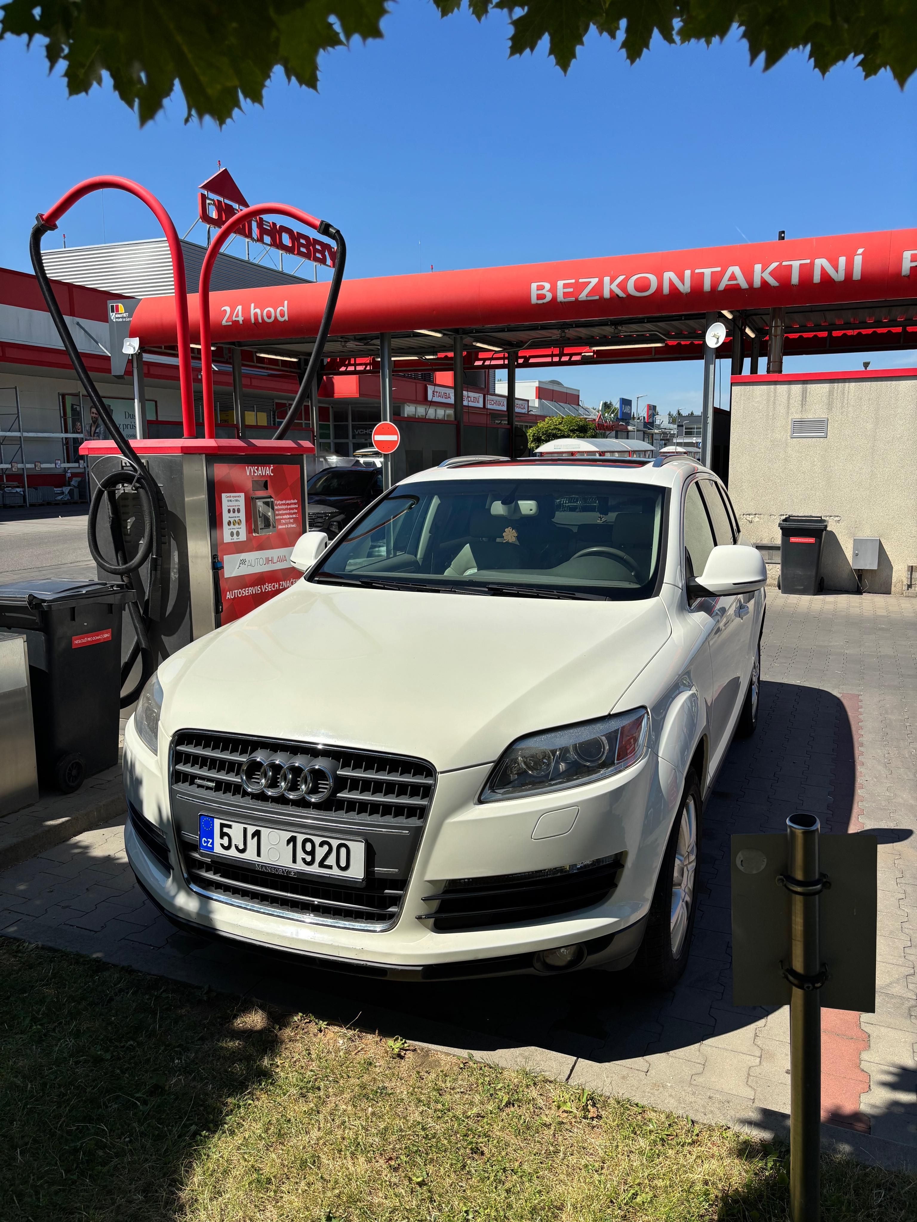 Audi Q7, Audi Q7 - fotka 2