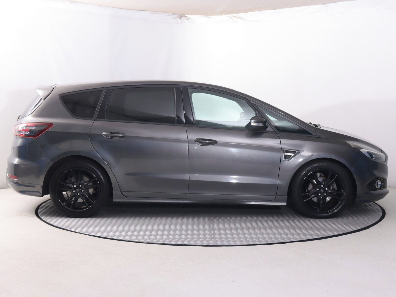 Ford S-MAX, 2.0 EcoBlue, Automat, 7 míst - fotka 6