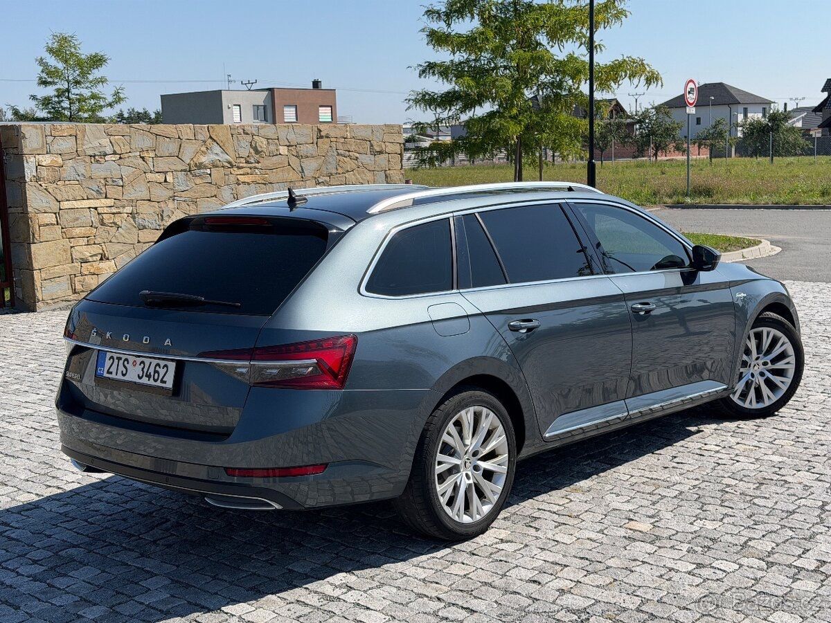 Škoda Superb, 2.0TDI DSG Laurin&Klement - fotka 5