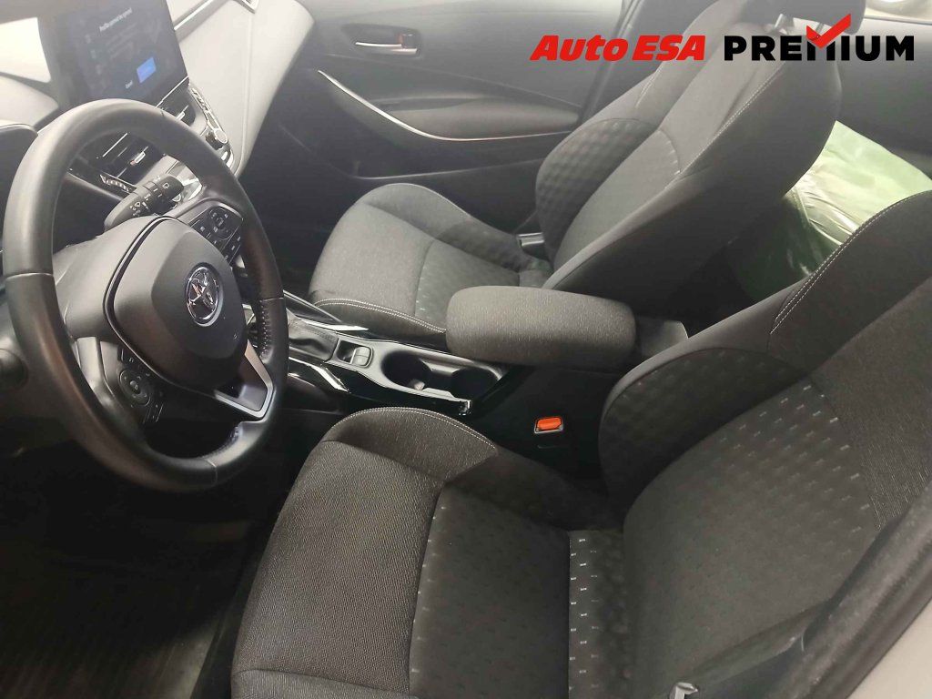 Toyota Corolla, 1.8 i,1.maj,ČR - fotka 3