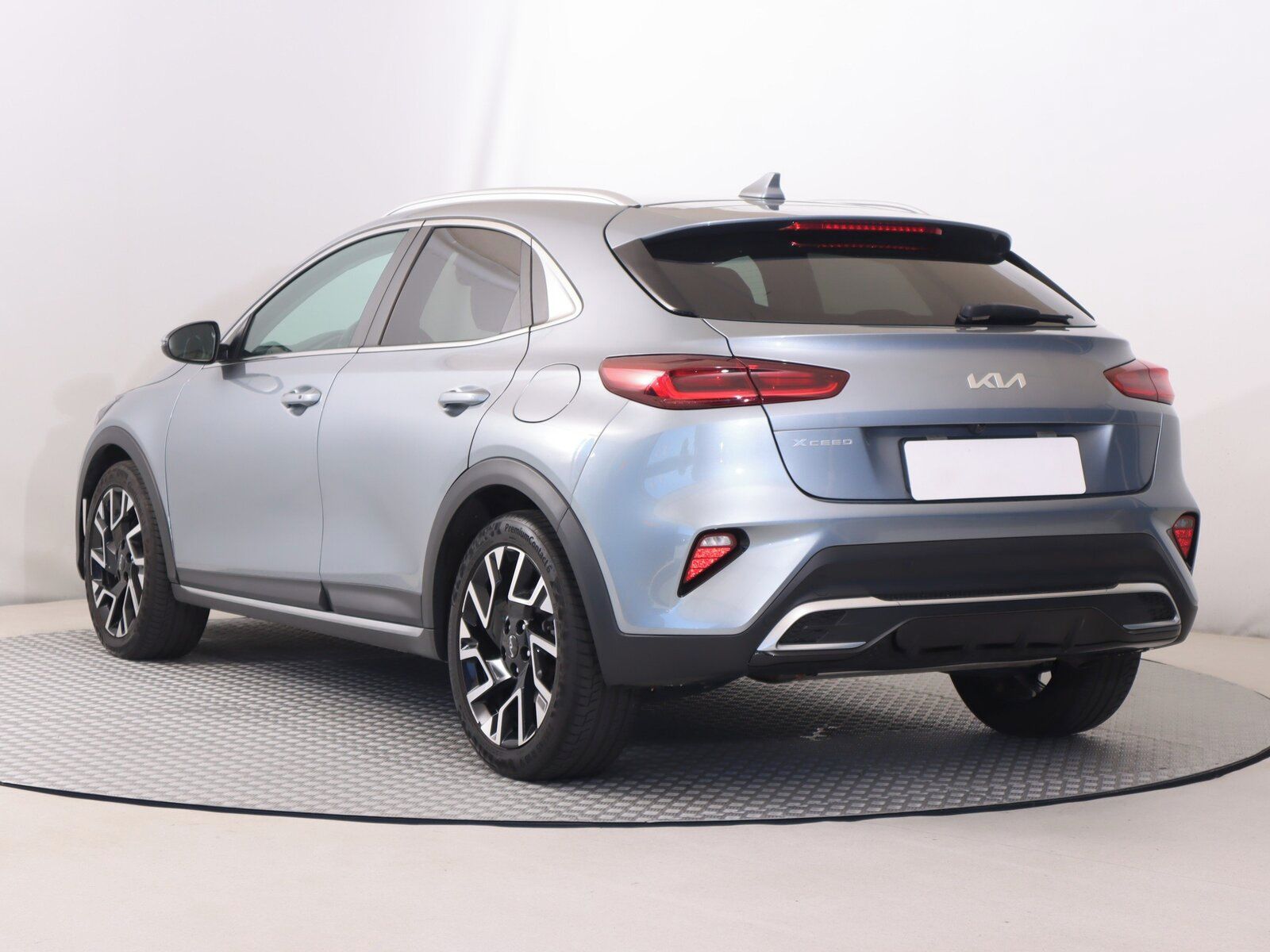 Kia XCee´d, 1.5 T-GDI, Gold, Automat - fotka 4