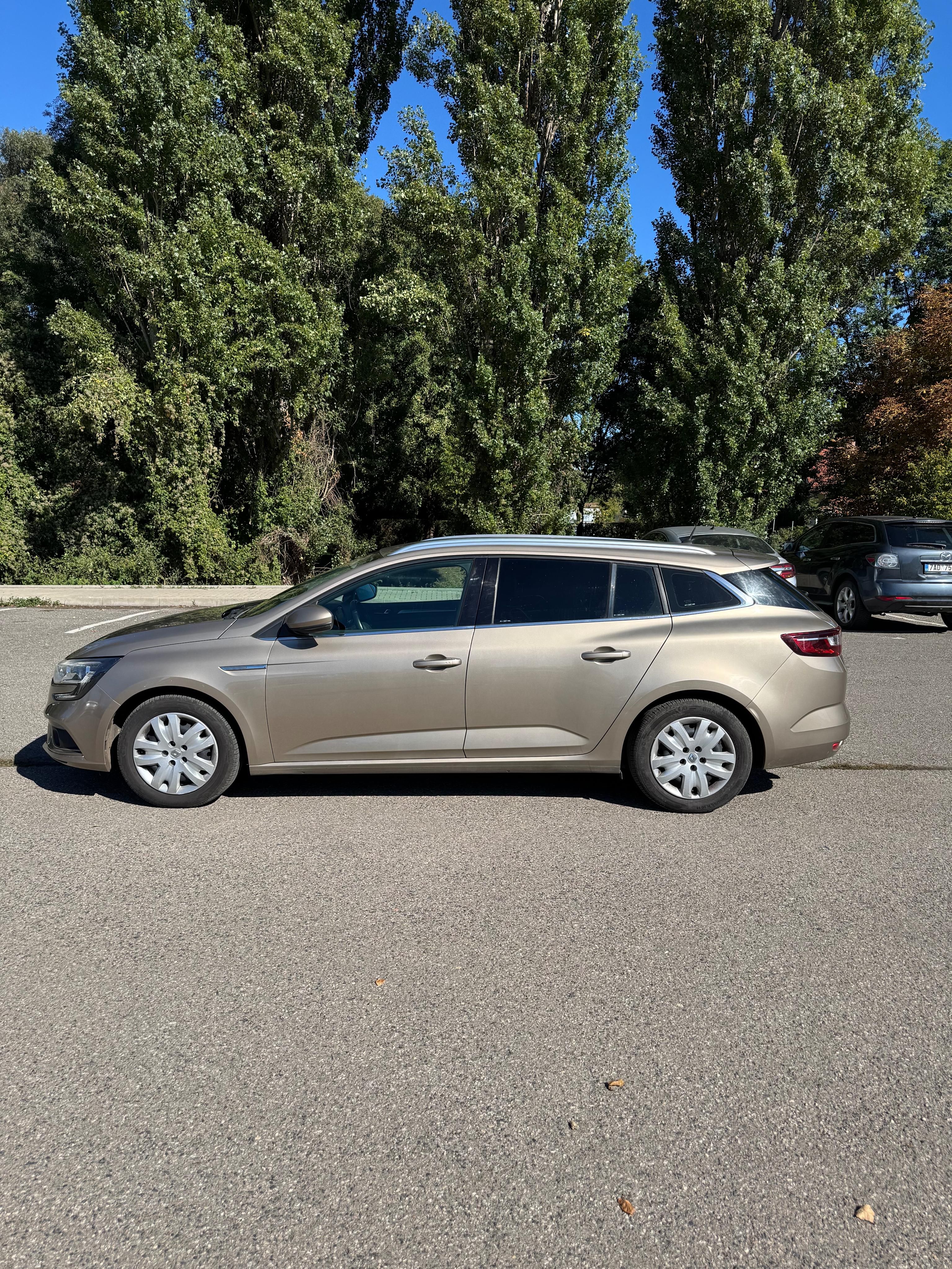 Renault Mégane, 1,2TCe 96kW, Airplay - fotka 4