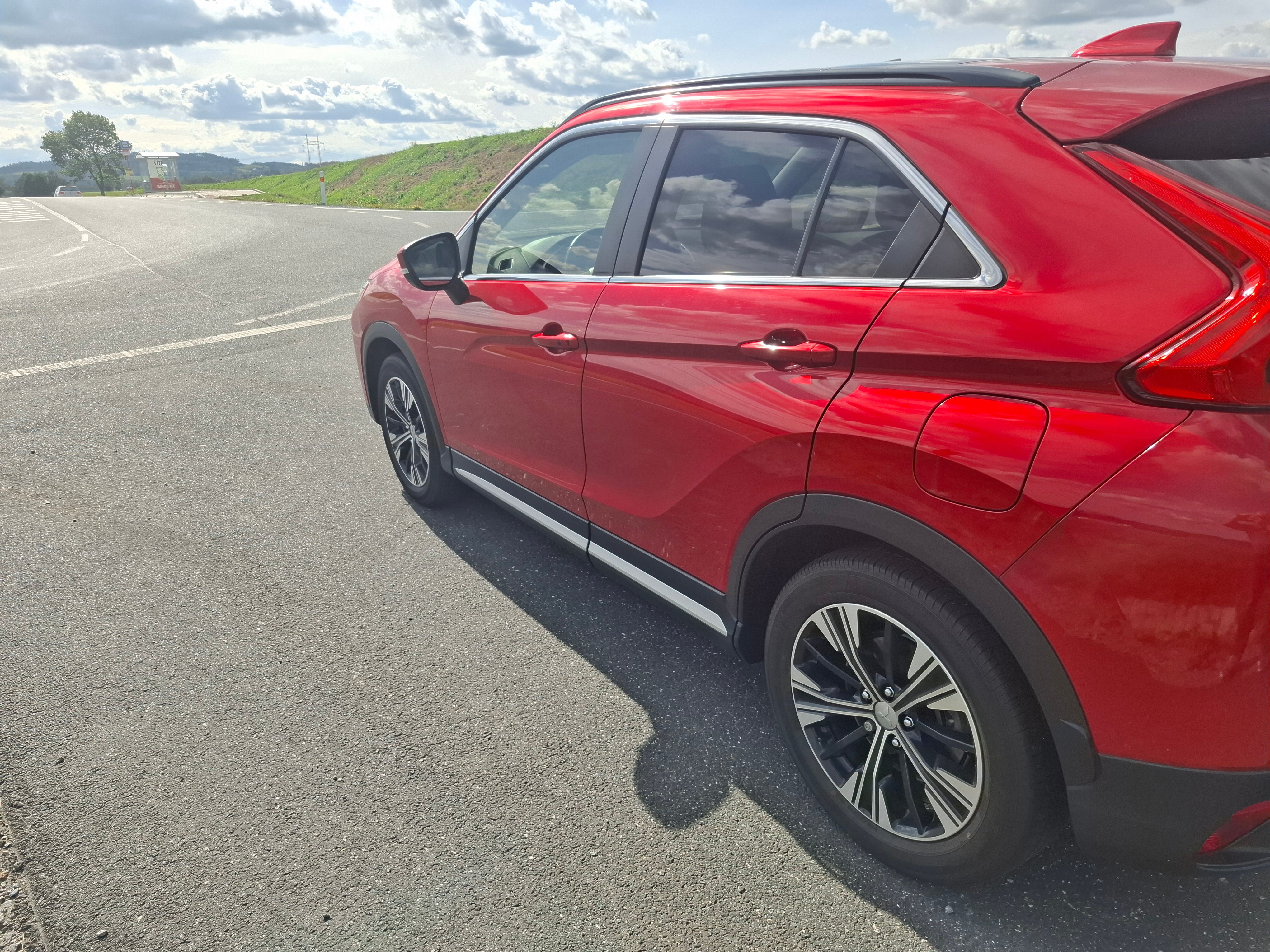 Mitsubishi Eclipse Cross, 1.5 Eclipse Cross INSTYLE 4x4 - fotka 2