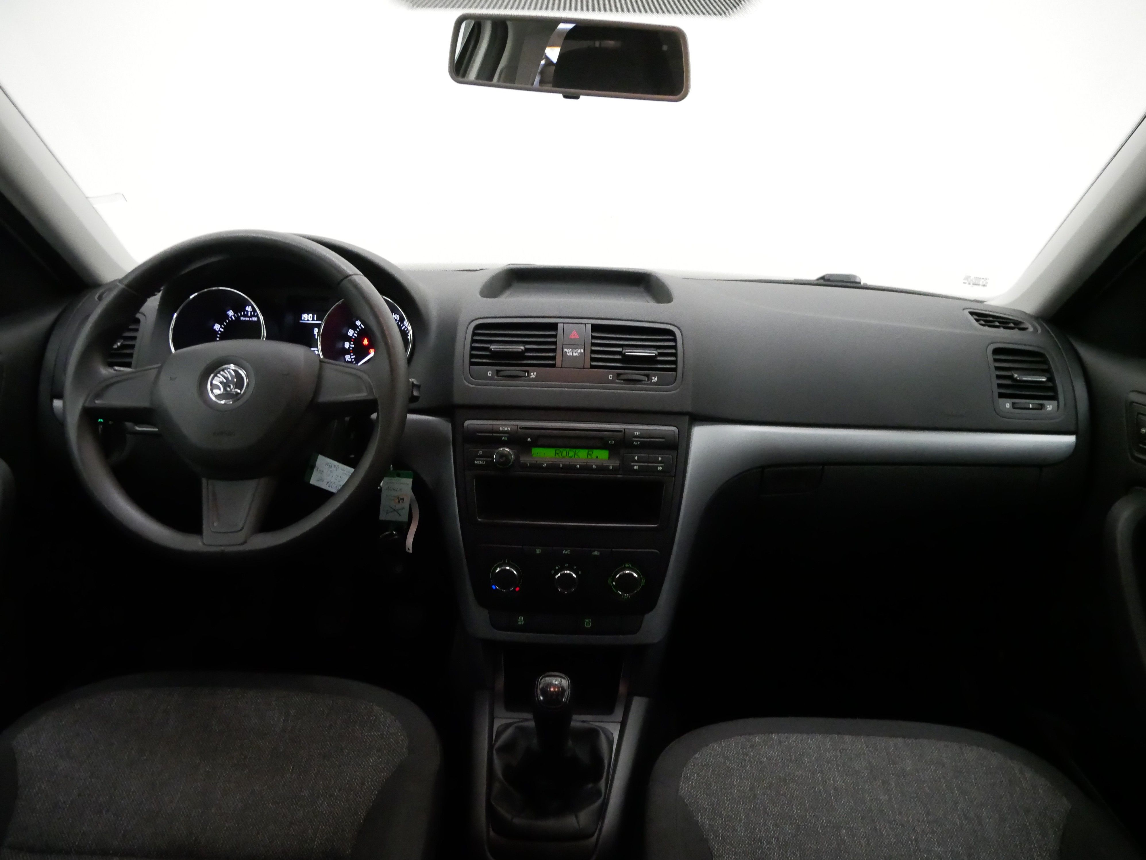 Škoda Yeti, 1.2 TSI 77 kW Active - fotka 6
