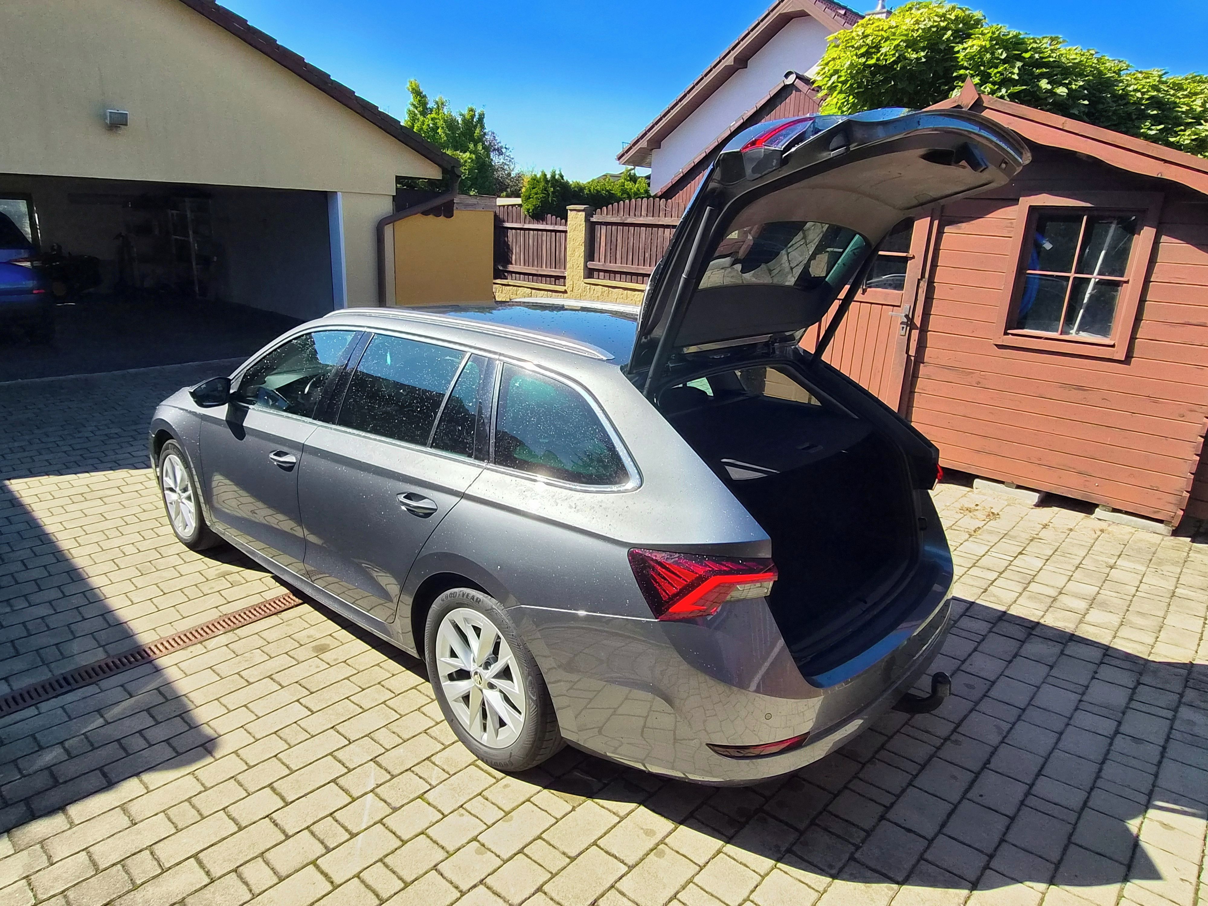 Škoda Octavia, 4 1,5TSi 110kw DSG VIRTUAL - fotka 6