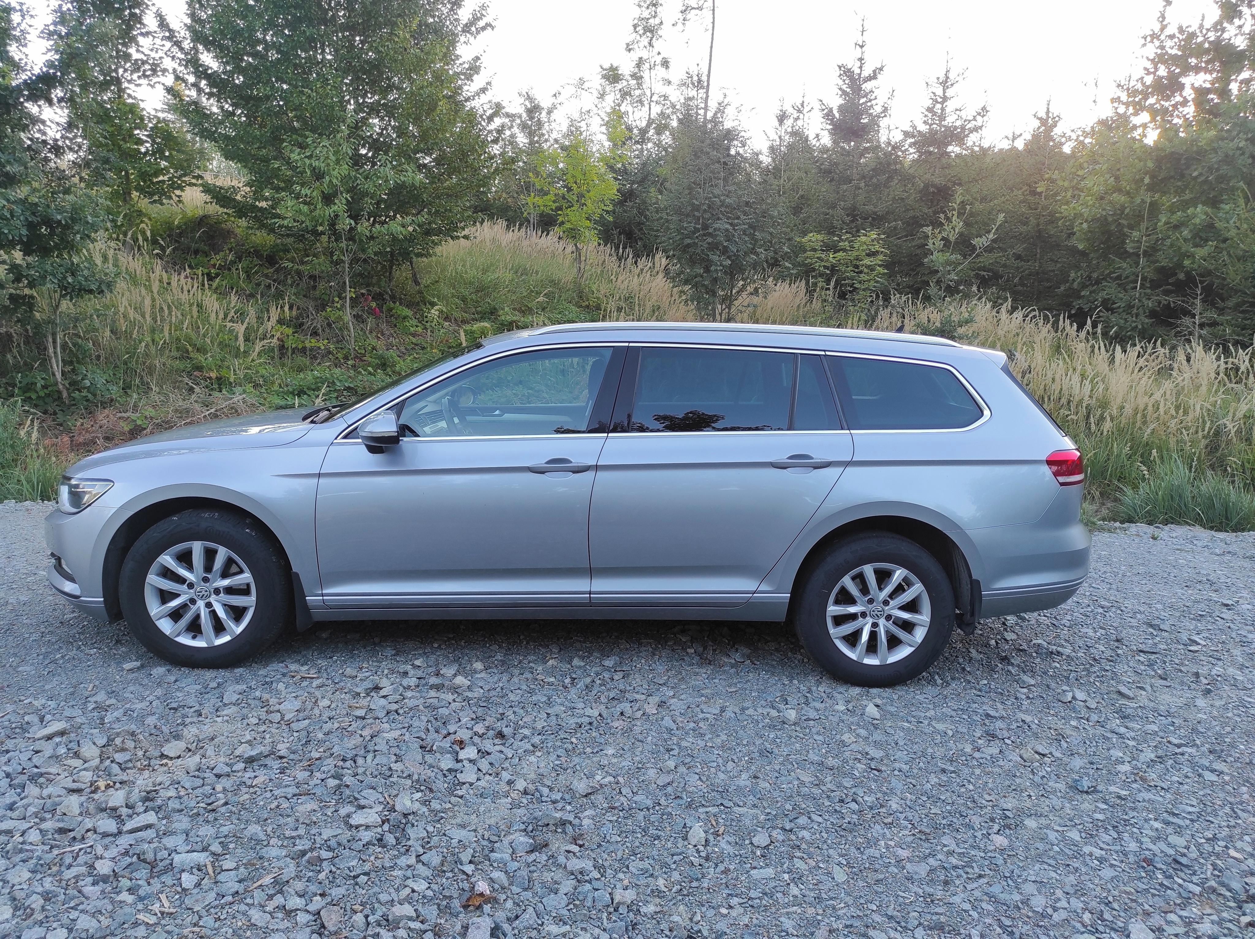 Volkswagen Passat, 2.0 TDI servisovano - fotka 3