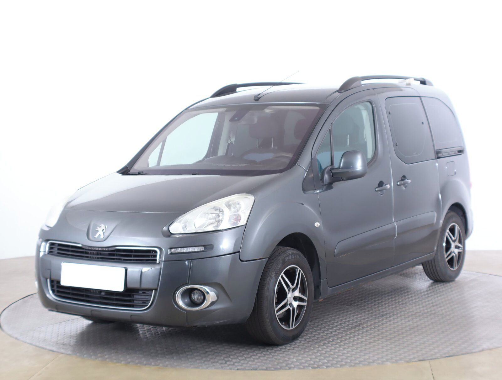 Peugeot Partner, 1.6 HDi, 5Míst, ČR - fotka 2