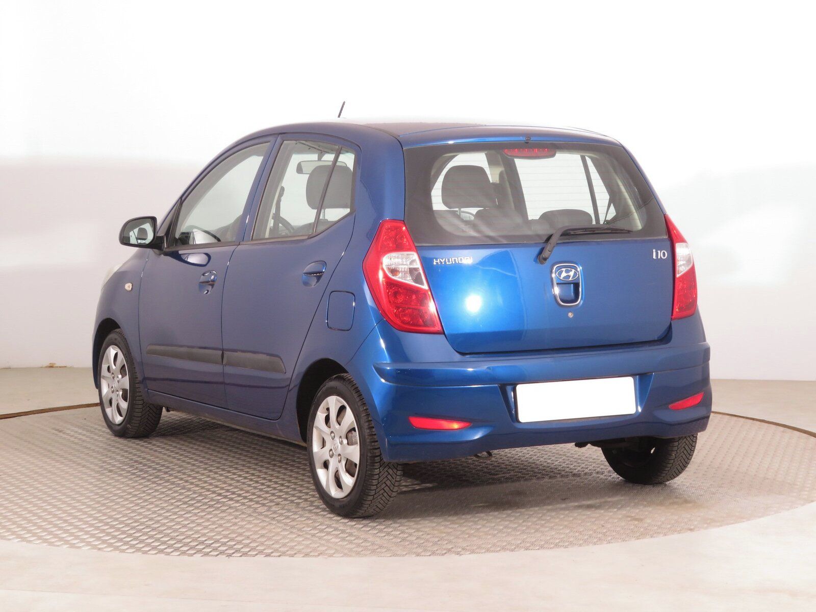 Hyundai i10, 1.1, Serv.kniha - fotka 4