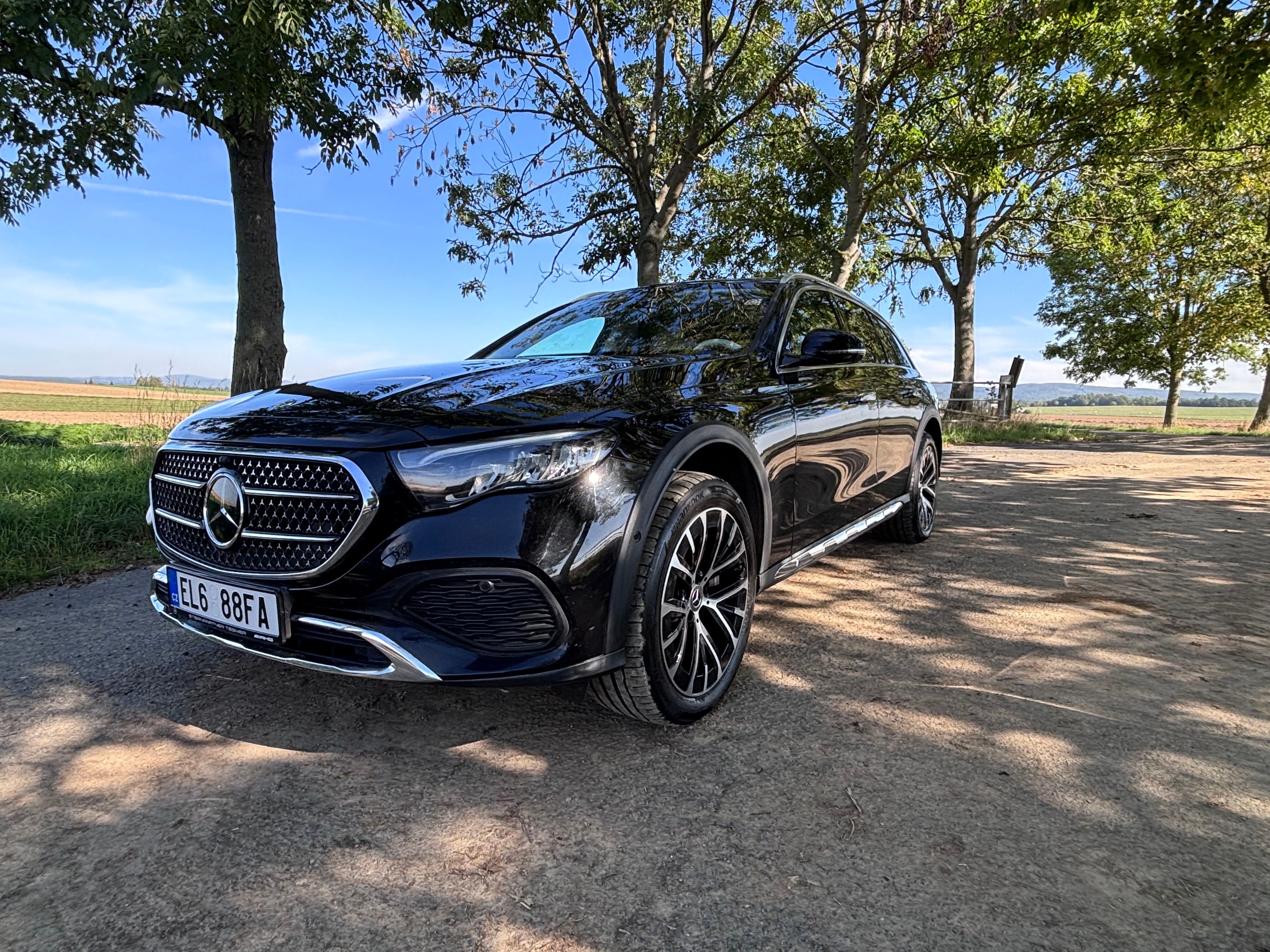 Mercedes-Benz Třídy E, 300DEALLTERAIN,4X4,235KW,VZDUC - fotka 2