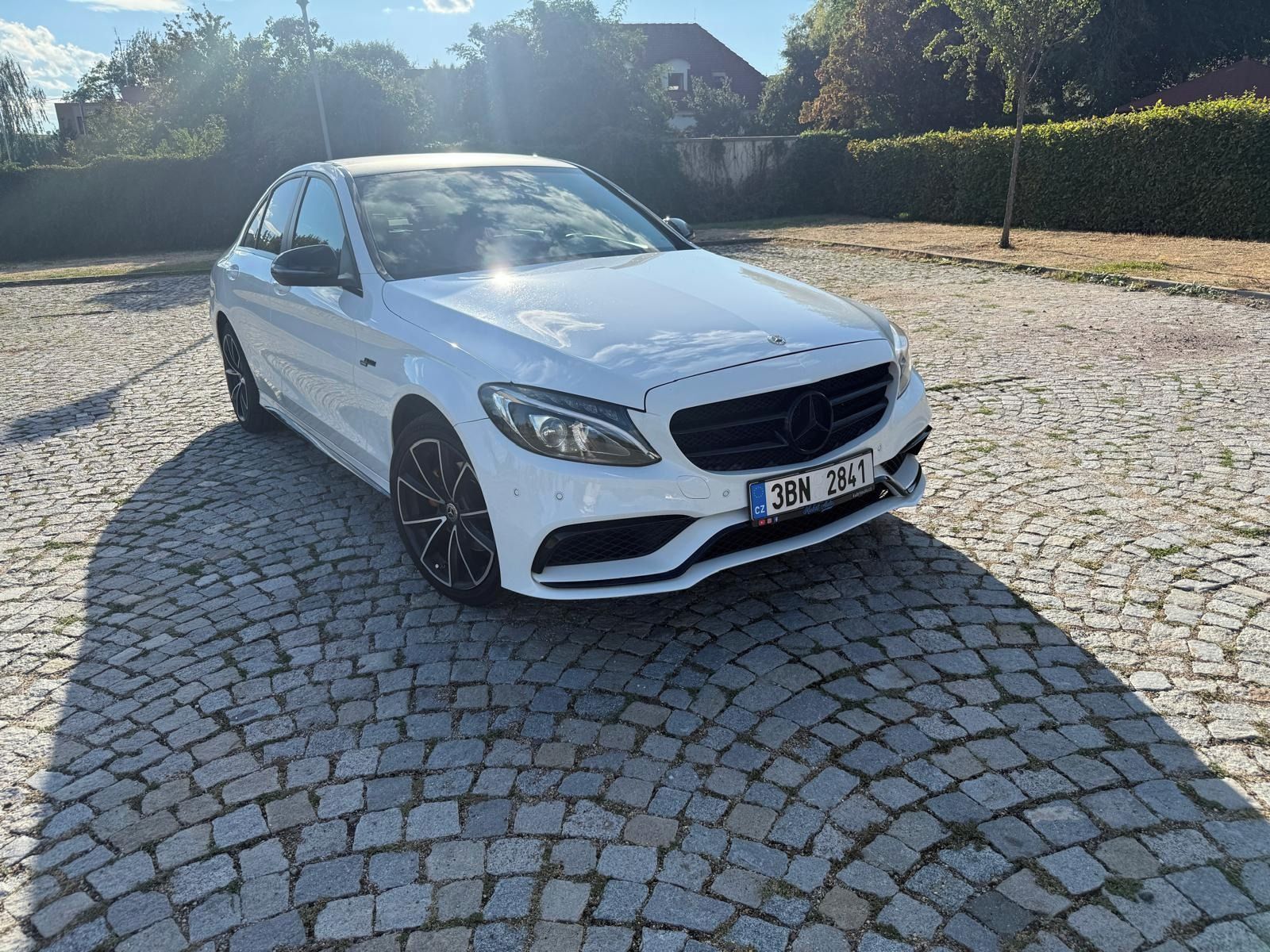 Mercedes-Benz Třídy C, C 220d, AMG paket