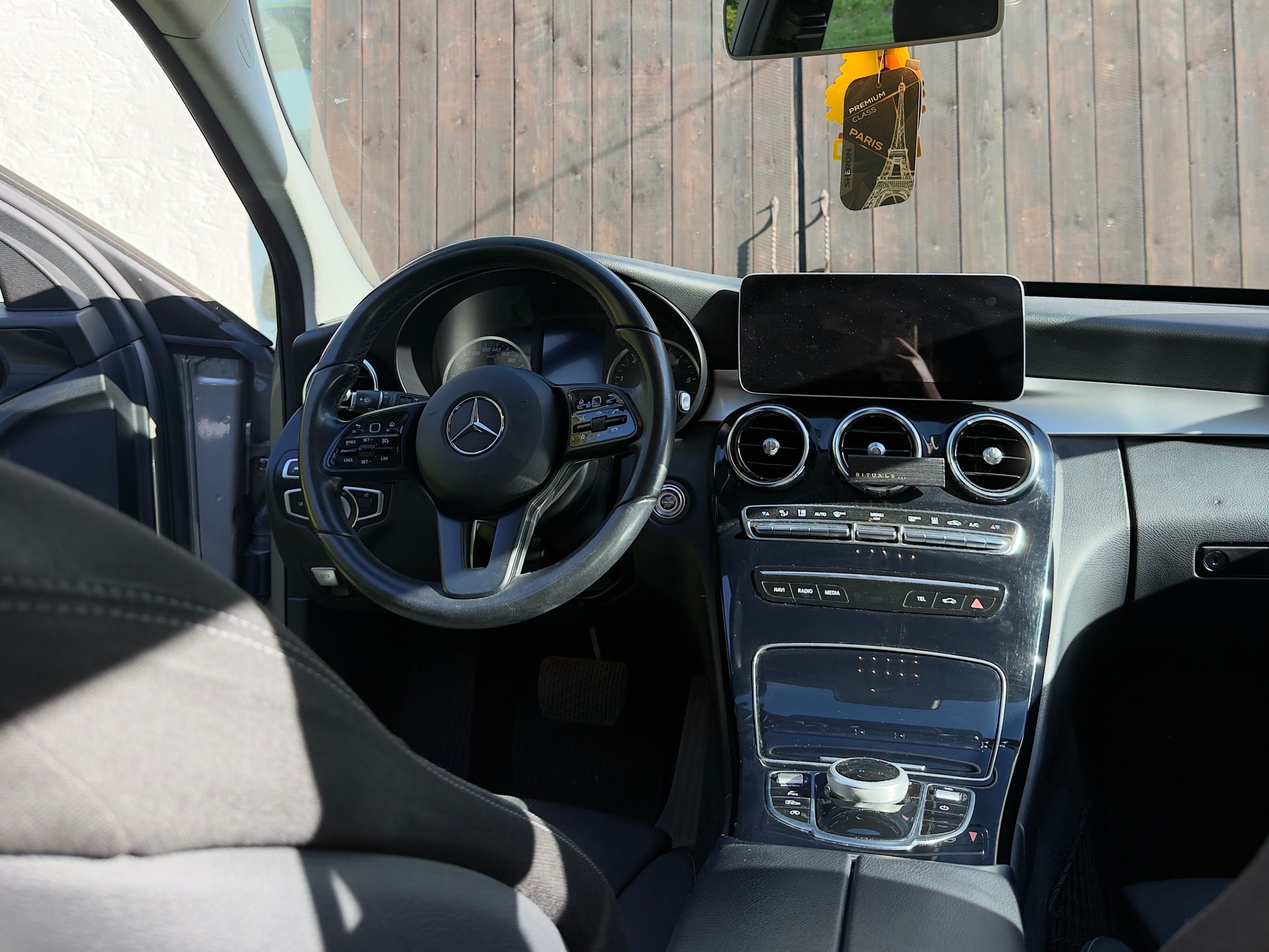 Mercedes-Benz Třídy C, Mercedes-Benz C220d, 9G-Tronic - fotka 5