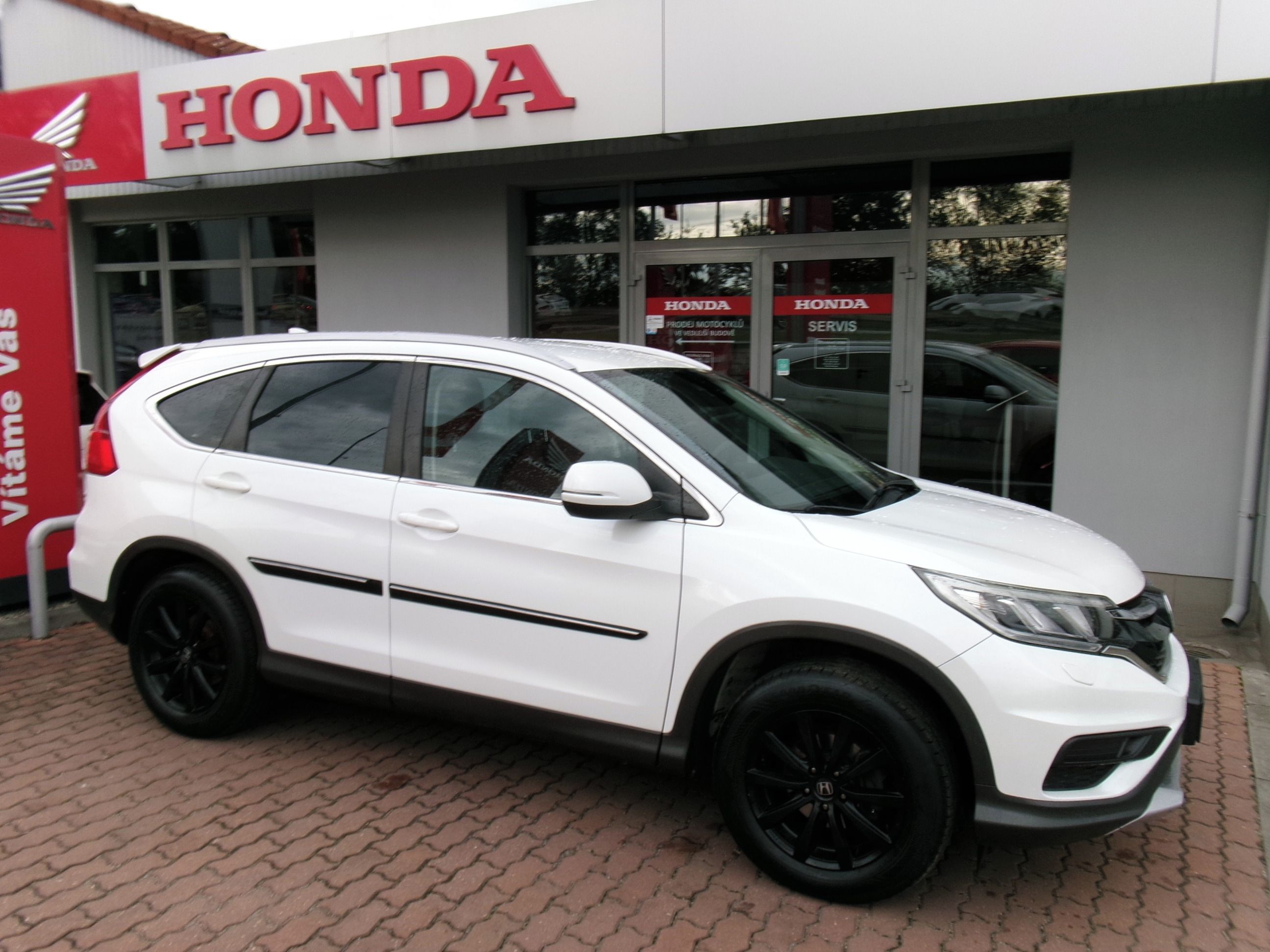 Honda CR-V, 2.0i-VTEC 4x4 COMFORT, ČR, 1.M - fotka 3