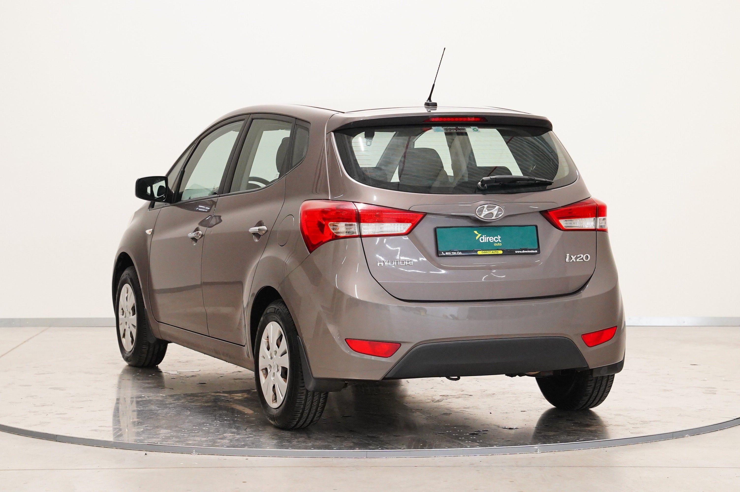 Hyundai ix20, 1.4 MPI 66 kW - fotka 4