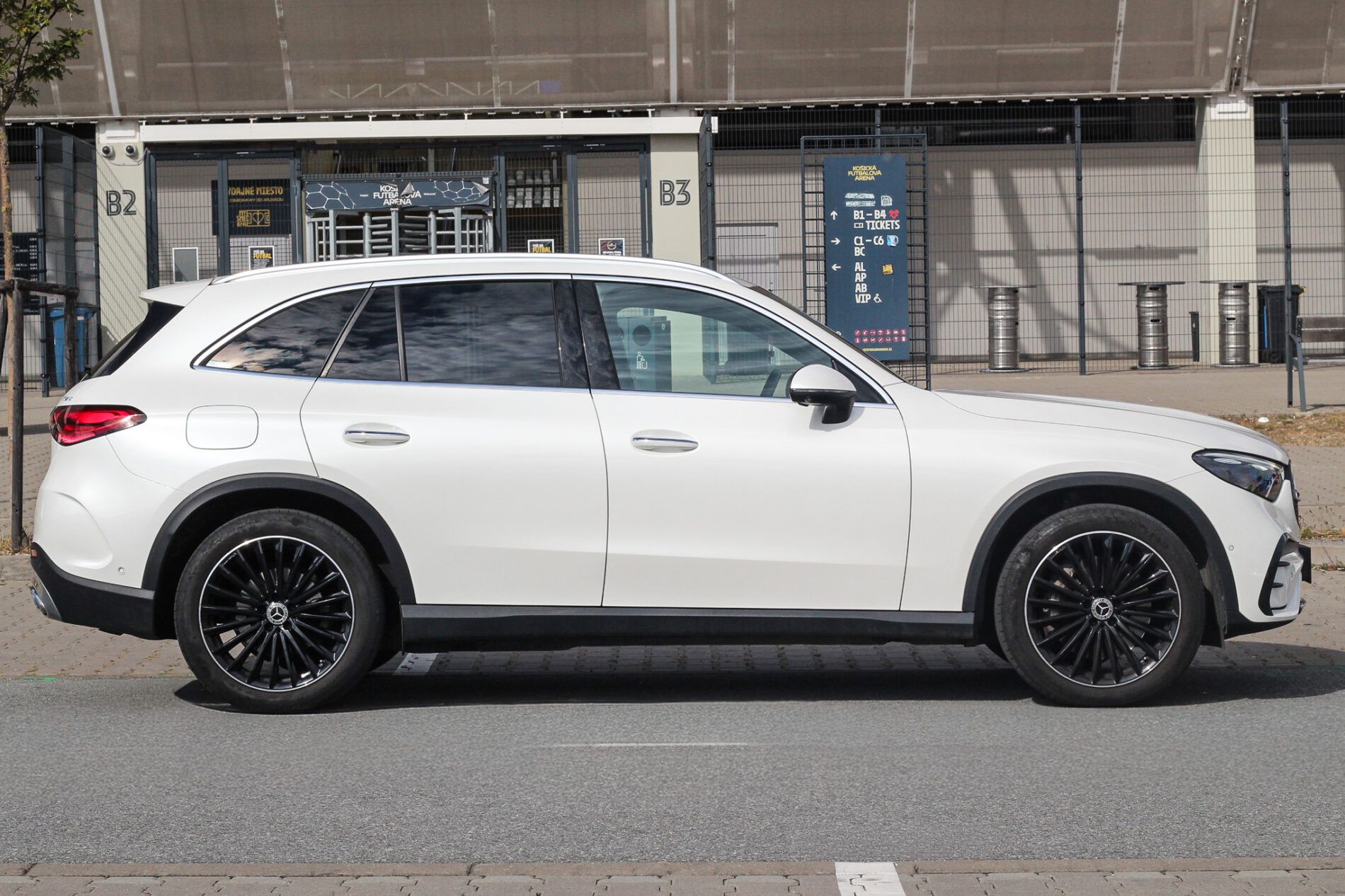 Mercedes-Benz GLC - fotka 4