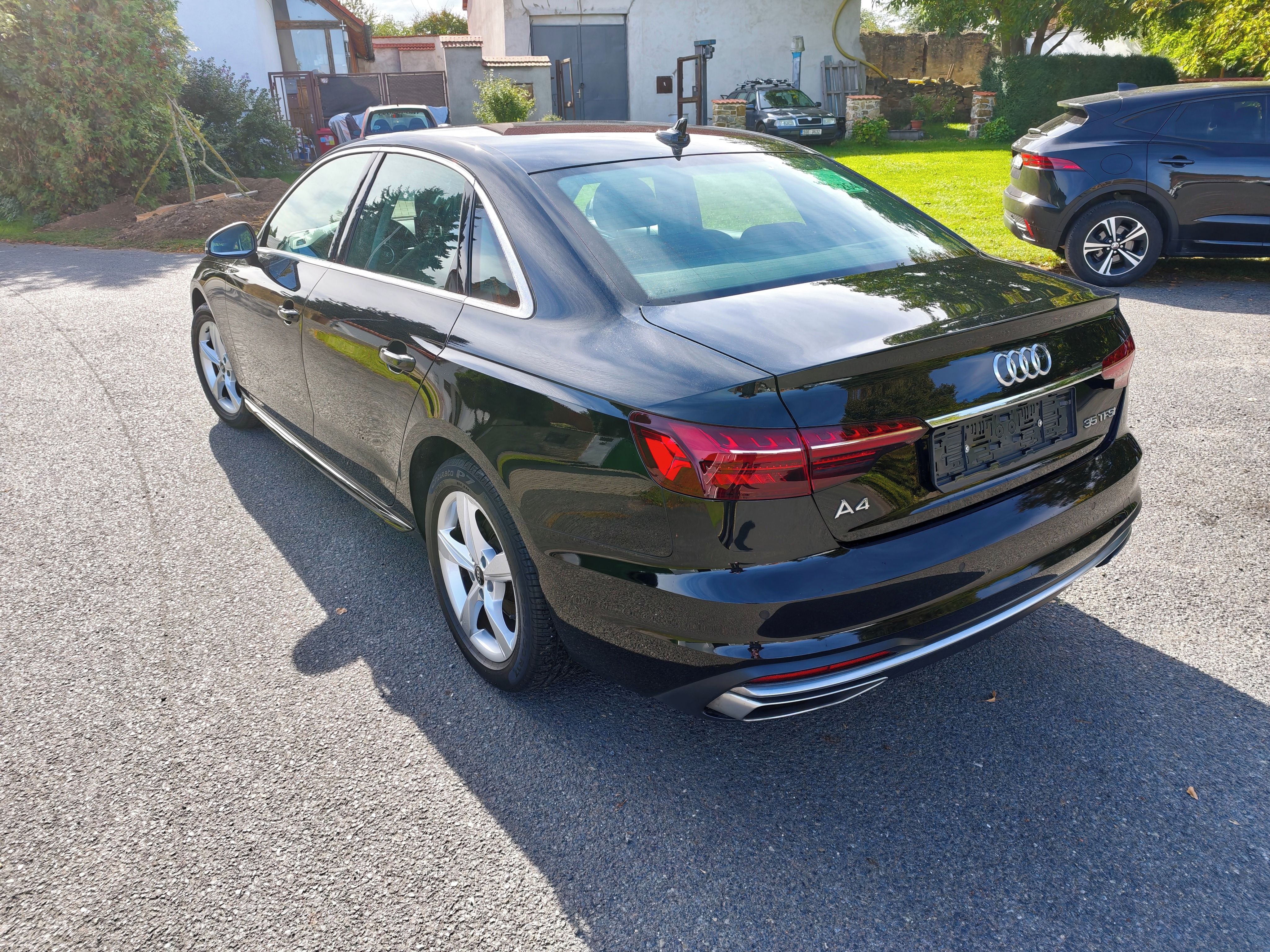 Audi A4 - fotka 4