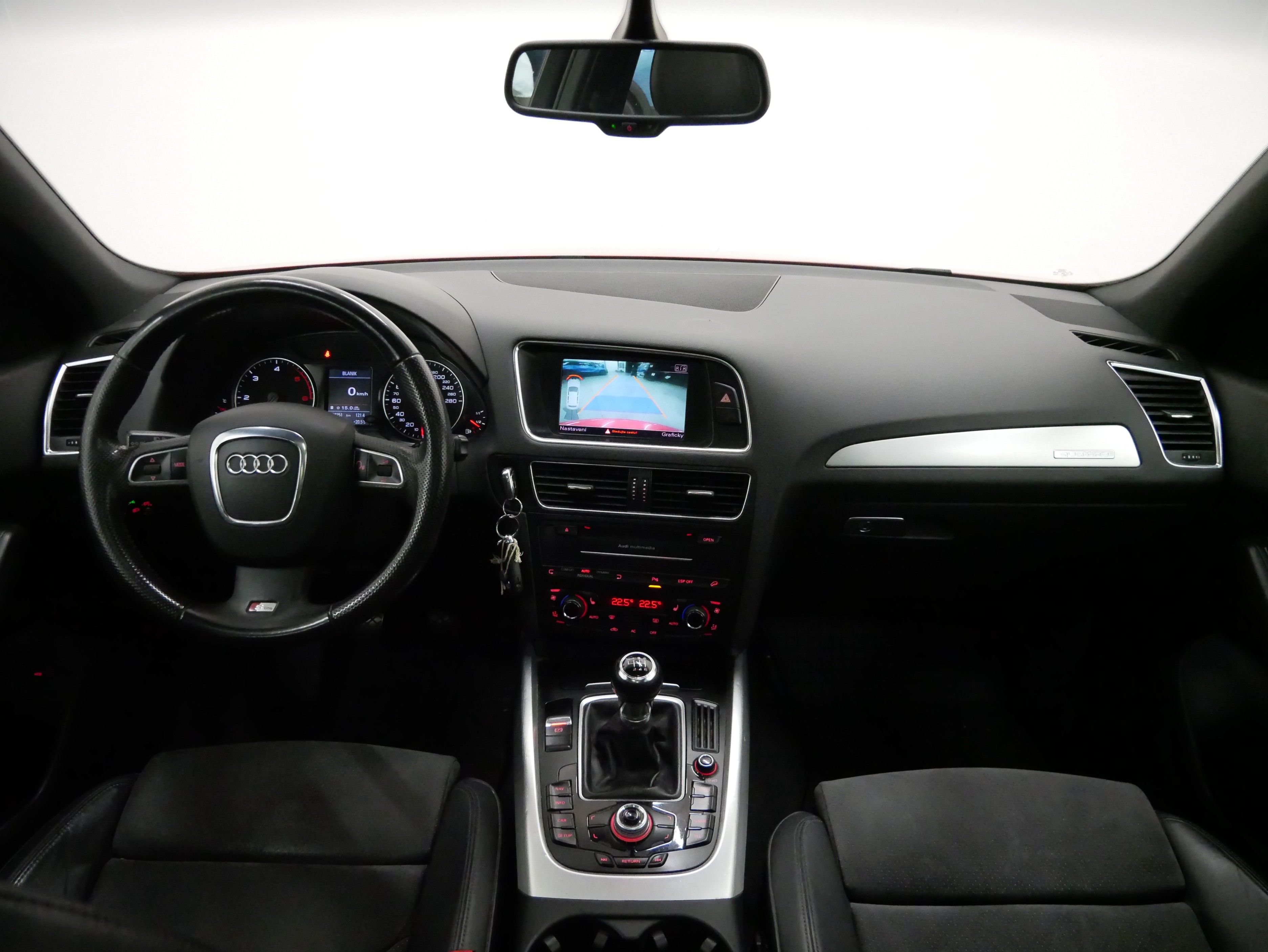 Audi Q5, Q5 2,0 TDi 125kW S-line - fotka 6