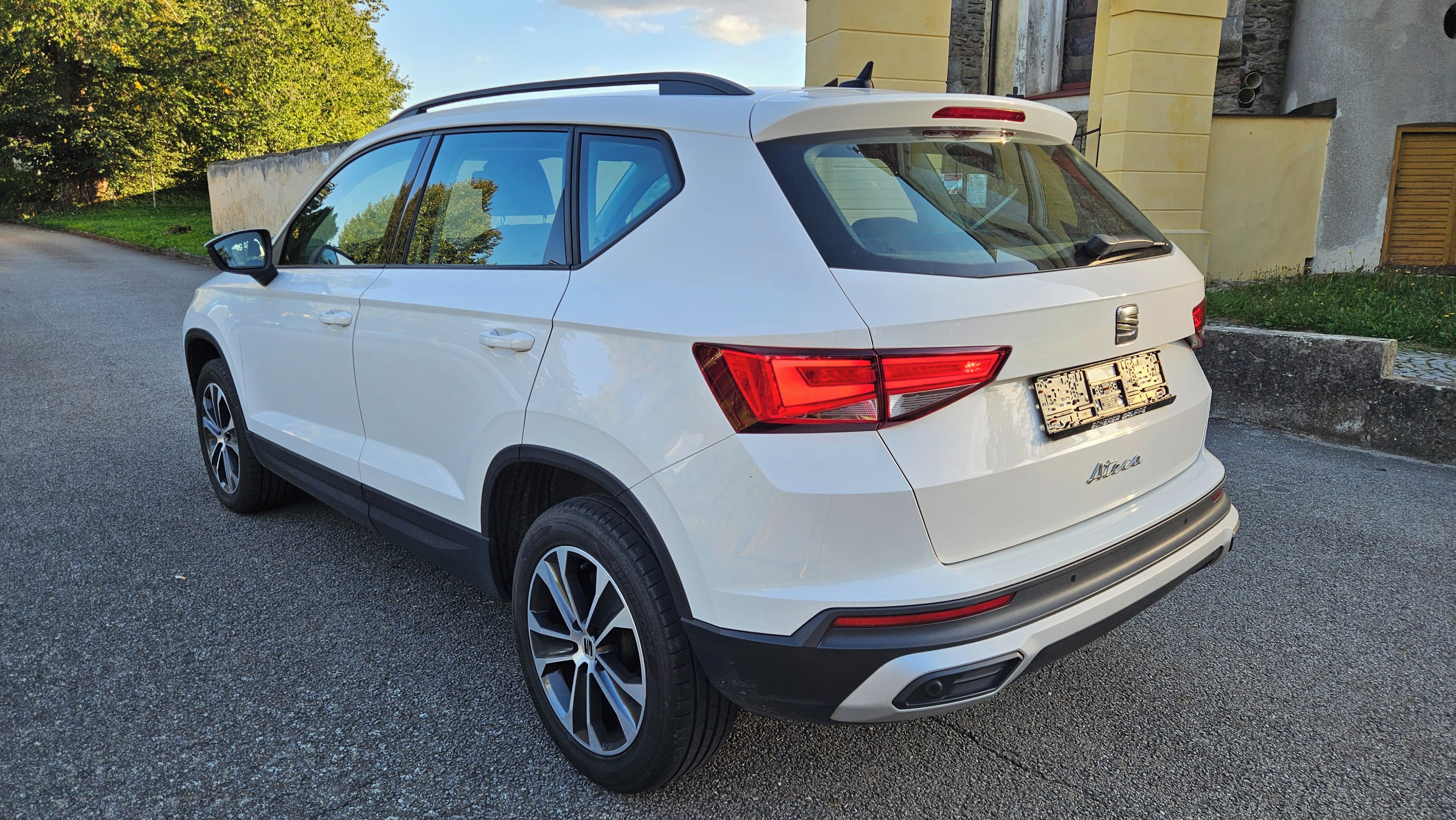 Seat Ateca, 2.0 TDI 110kw Manuál TOP STAV - fotka 4