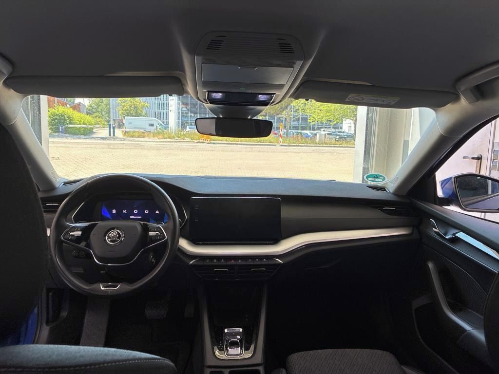 Škoda Octavia, 2,0TDi-85kw-Clever-DSG-ACC - fotka 4