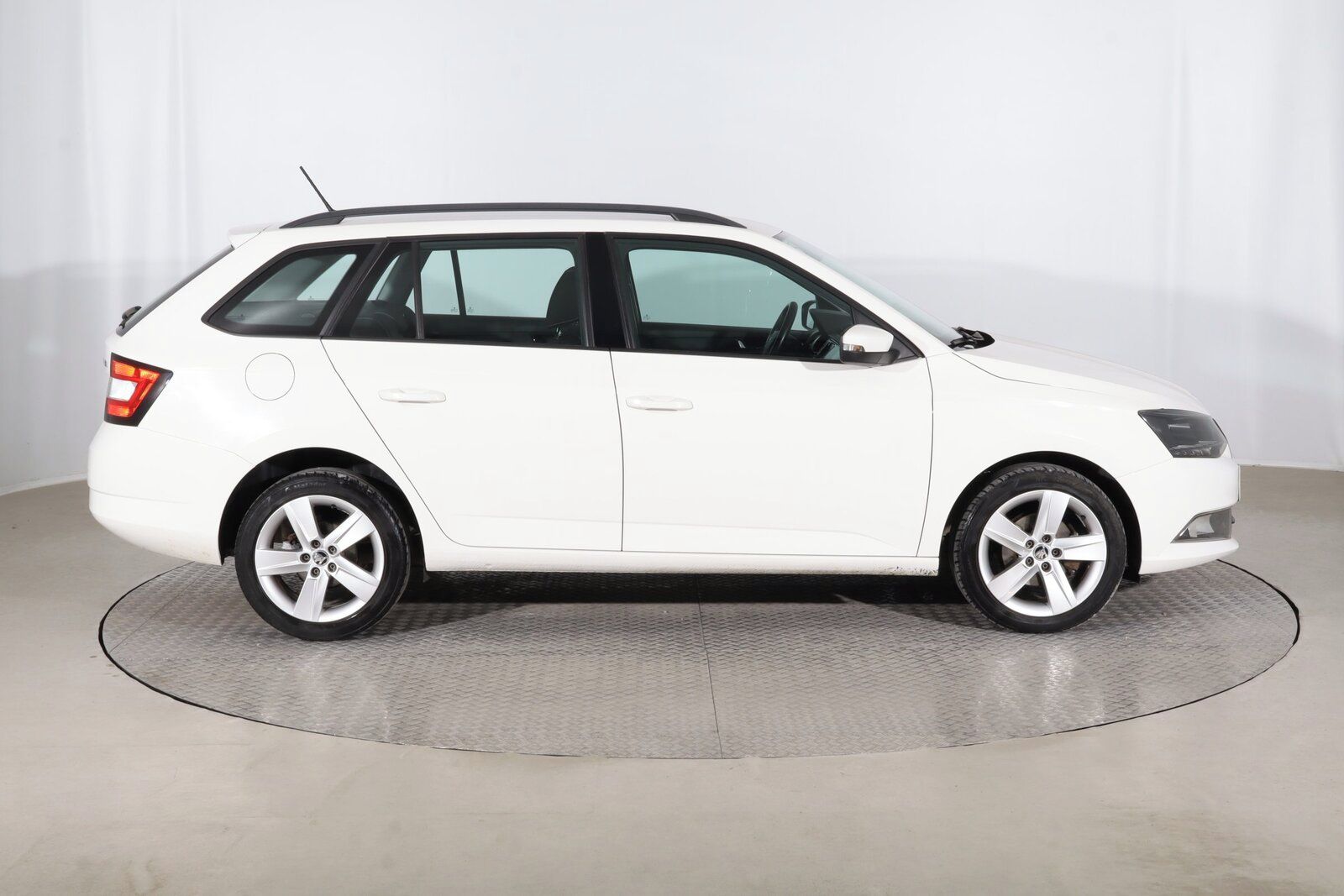 Škoda Fabia, 1.4 TDI, Serv.kniha - fotka 6