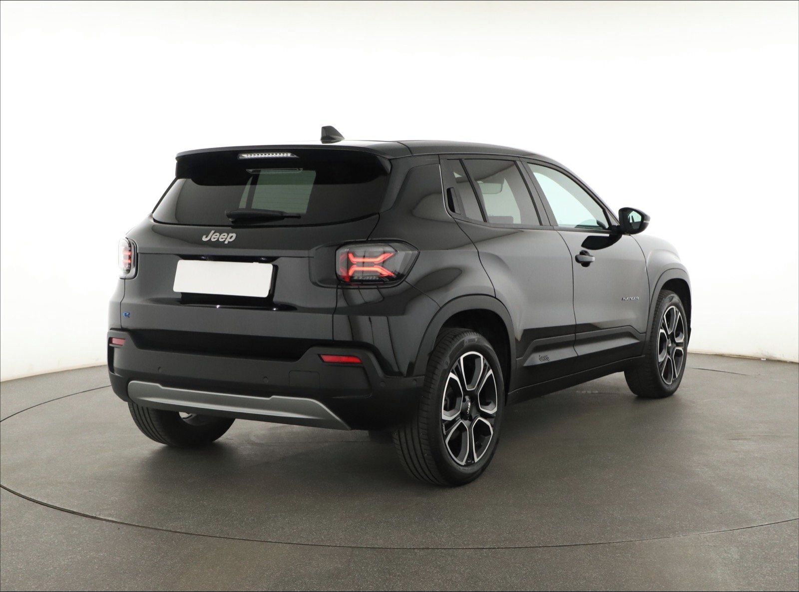 Jeep Avenger, 54 kWh, SoH 94%, Automat - fotka 5