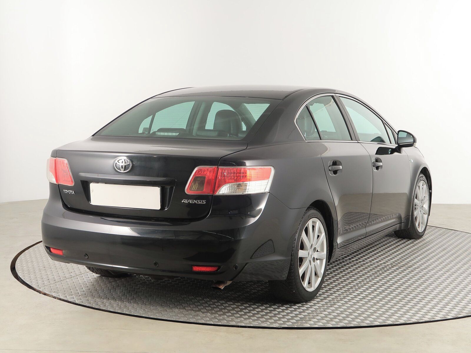 Toyota Avensis, 2.2 D-4D, Automat - fotka 5