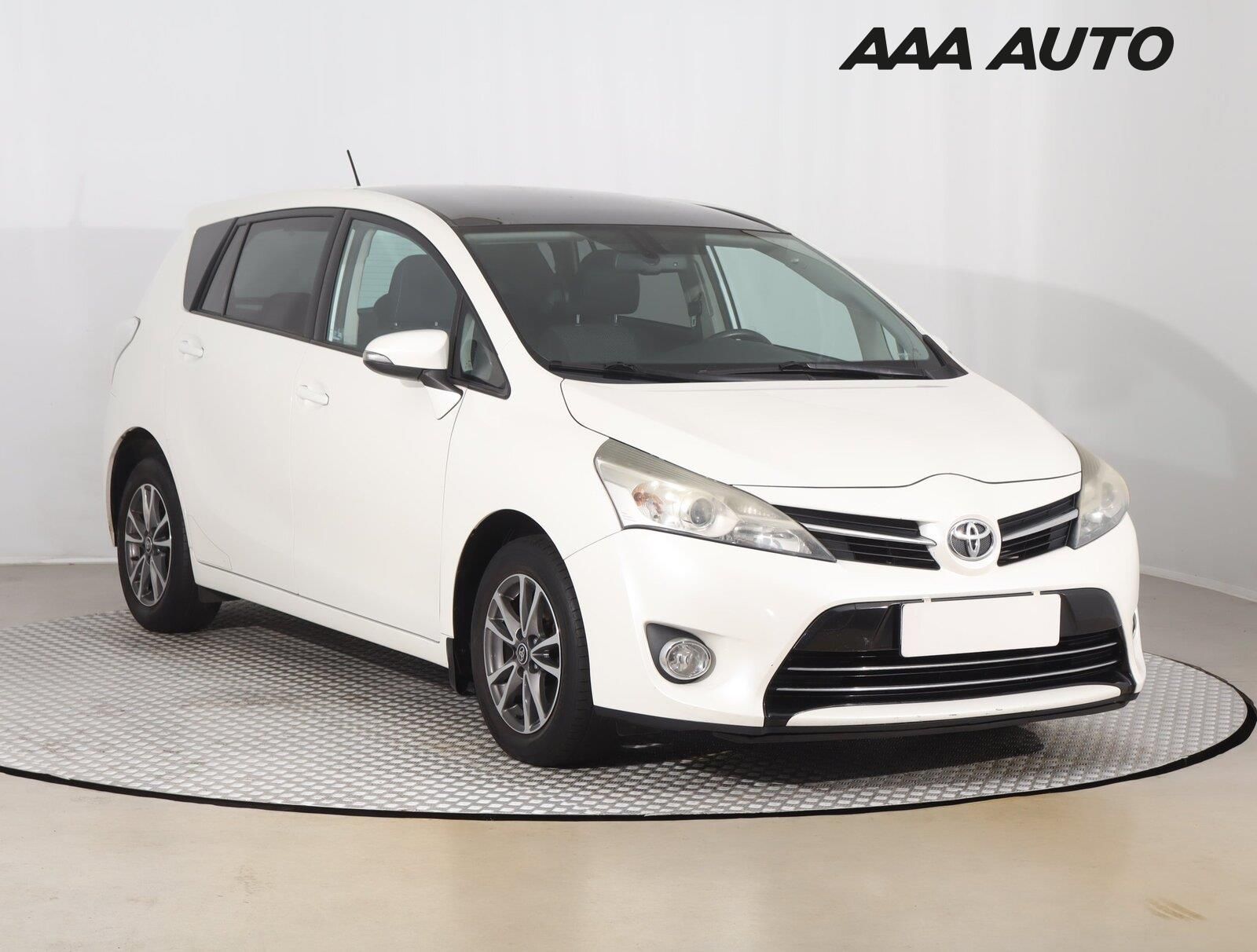 Toyota Verso, 2.0 D-4D