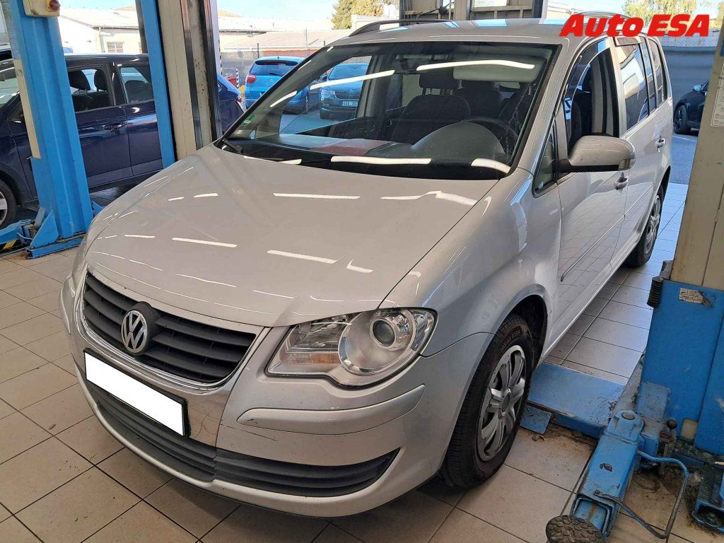Volkswagen Touran, 2.0 i