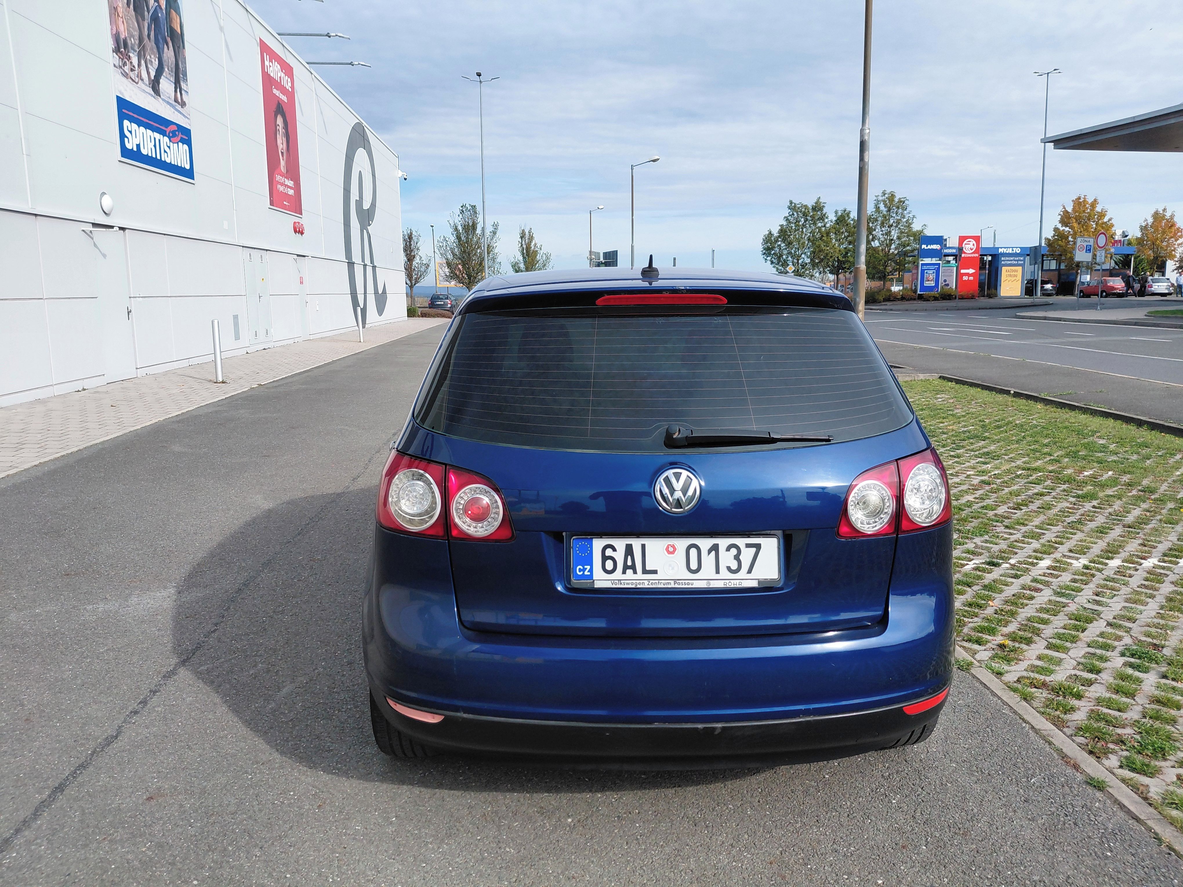Volkswagen Golf Plus, 1.9TDI 77KW SPOLEHLIVÉ AUTO - fotka 6