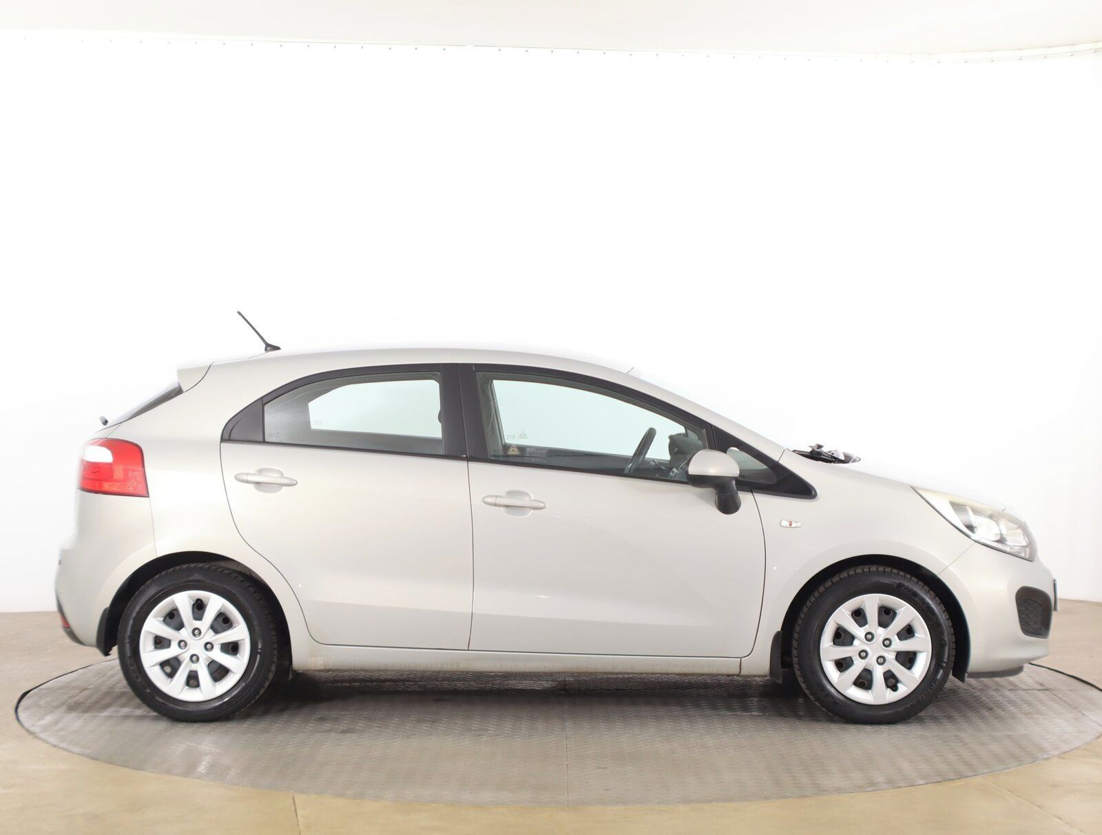 Kia Rio, 1.25 CVVT, Serv.kniha - fotka 6