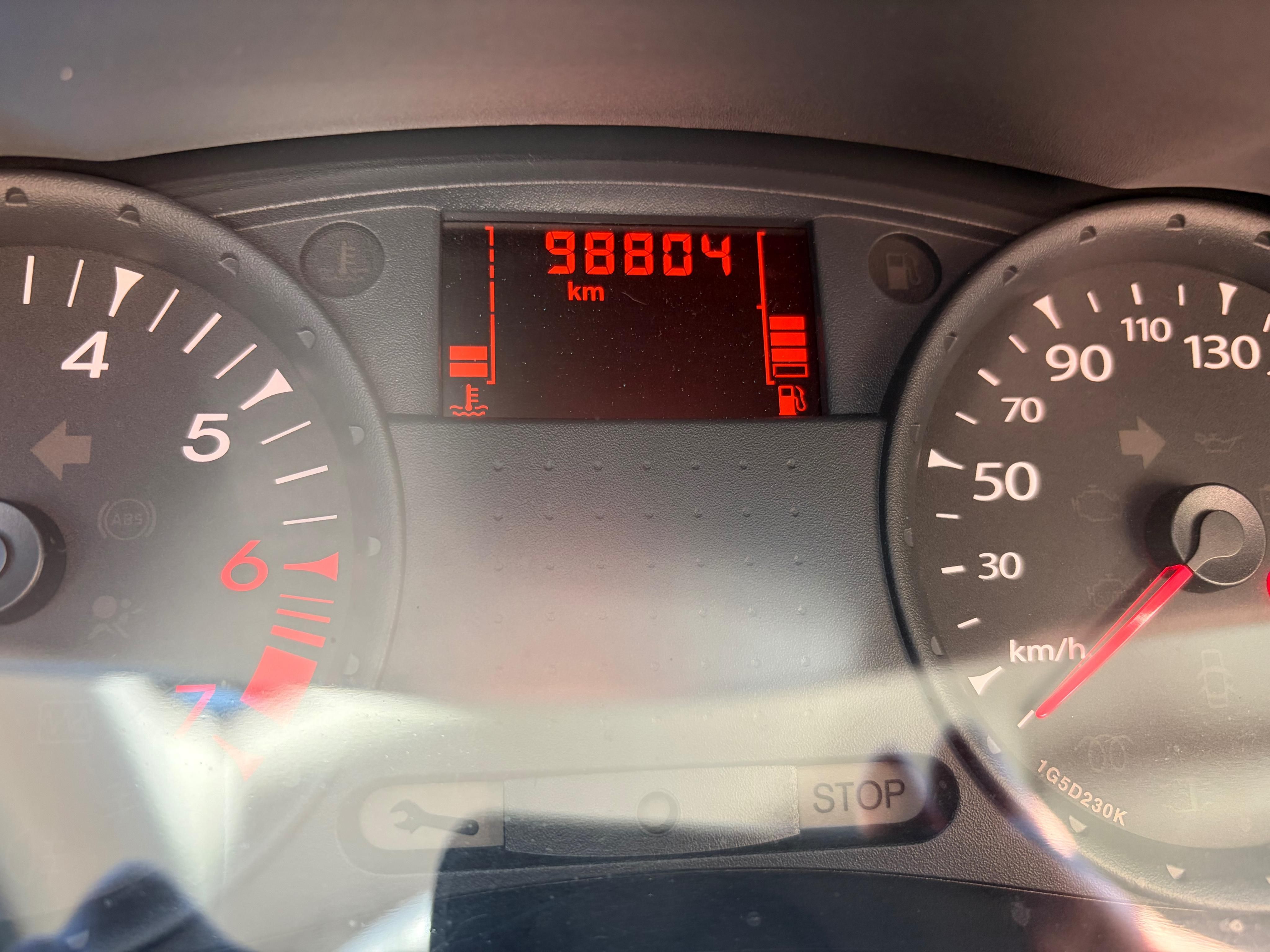 Renault Clio, 1.2 16V 55 kW, STK 09/2028 - fotka 6