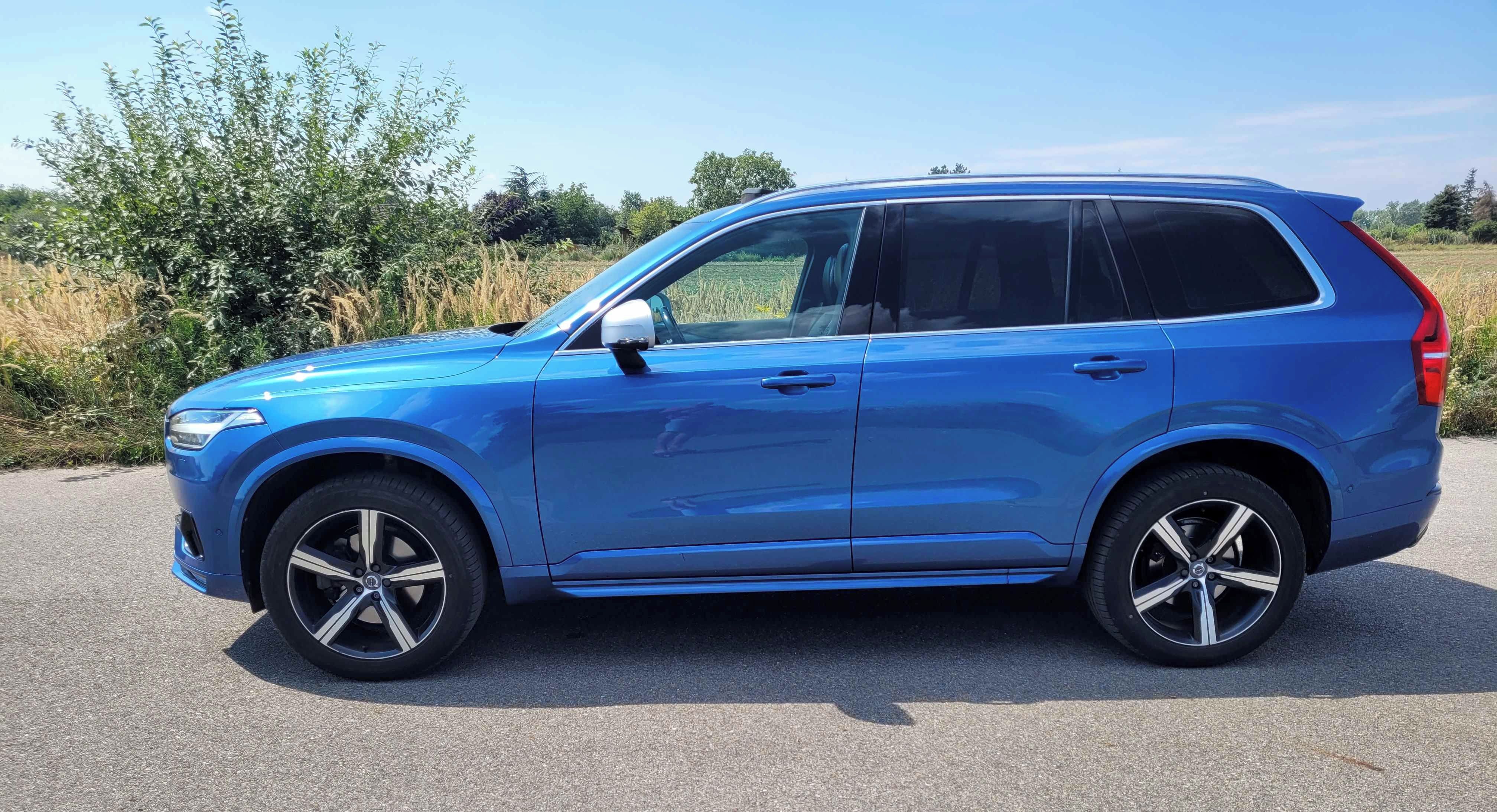Volvo XC90, PRODÁM Volvo XC90, D5 AWD R-DE - fotka 4