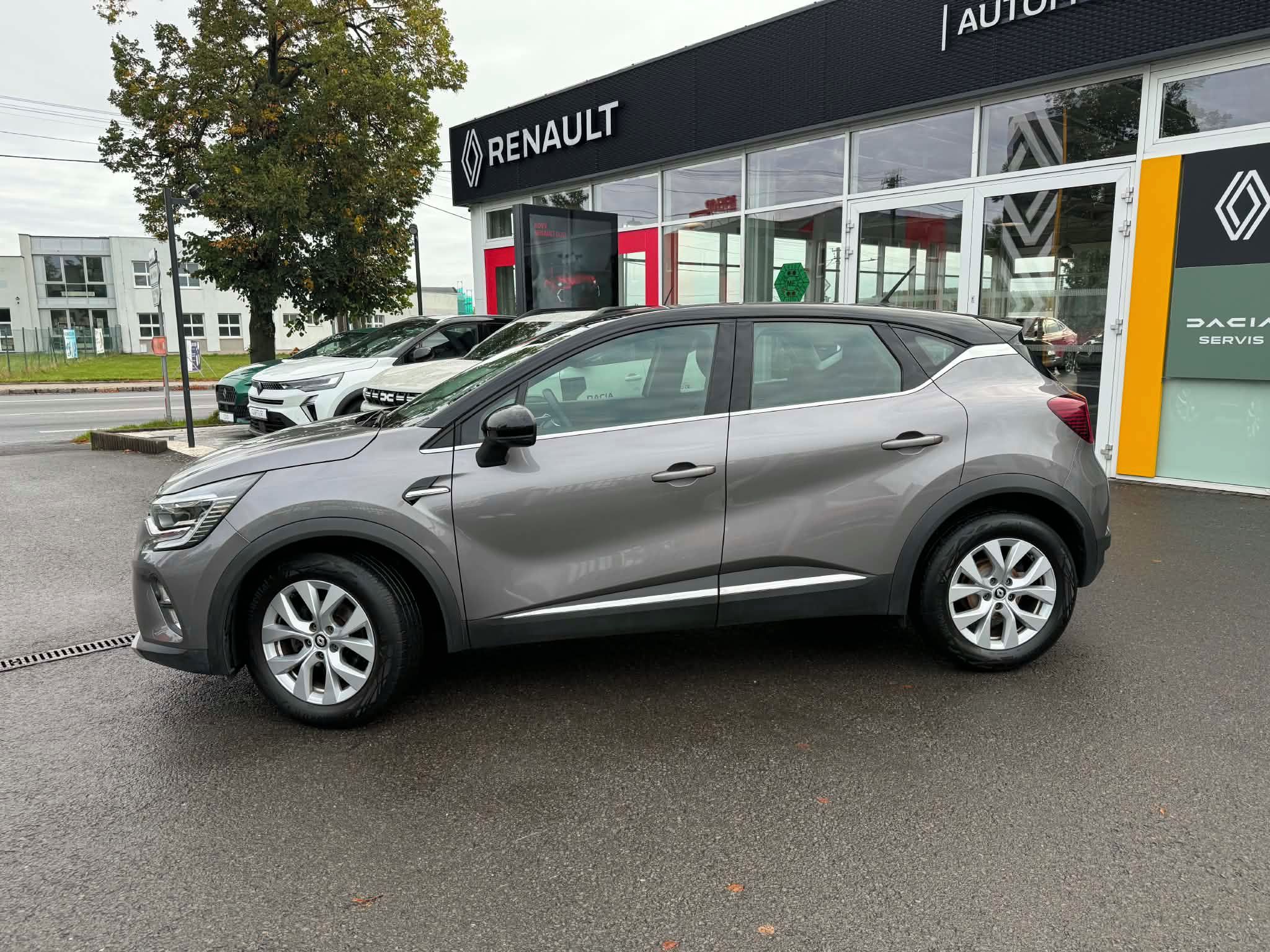 Renault Captur, 1.3 Tce intence - fotka 2