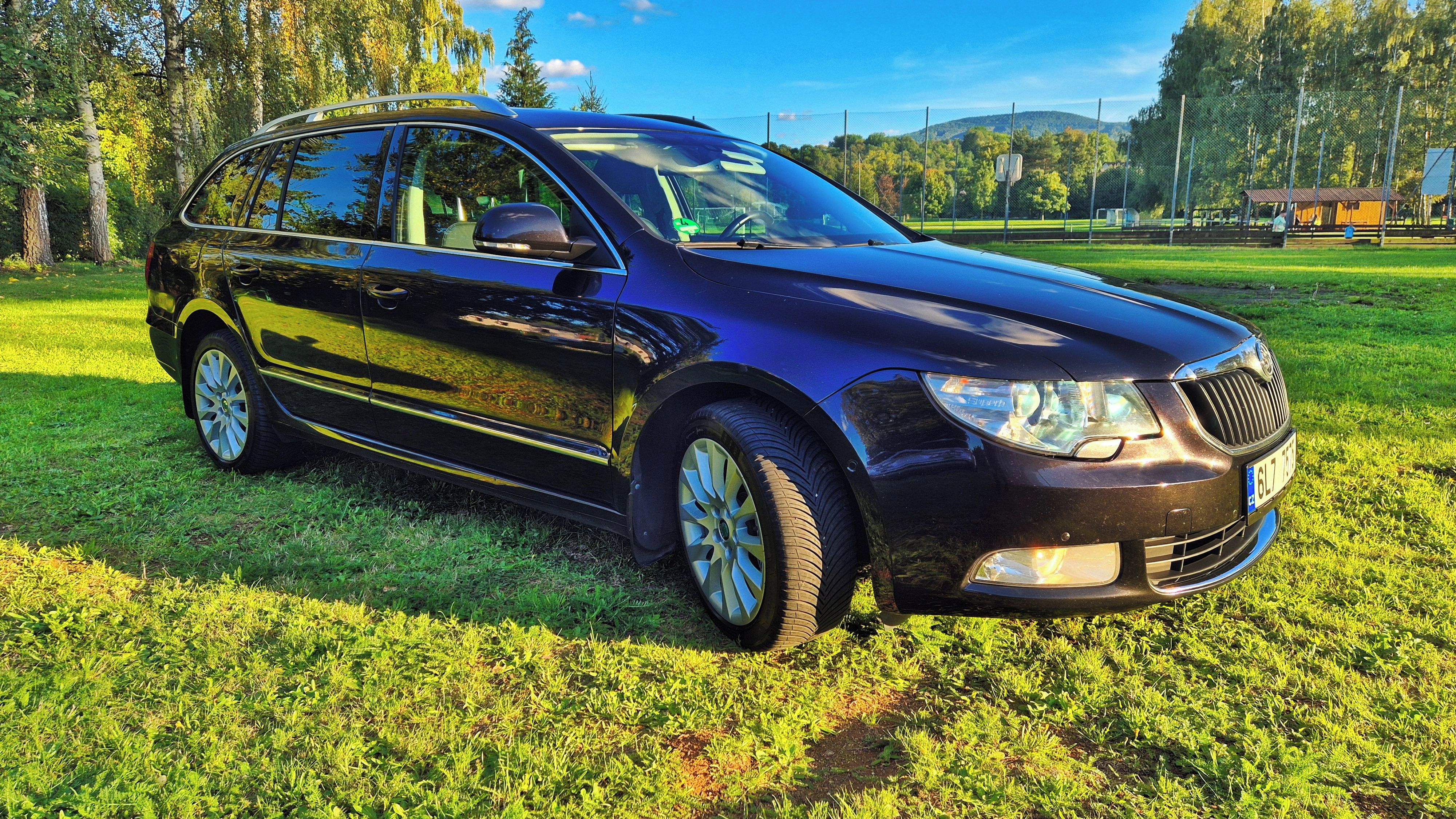 Škoda Superb, 2.0 TDI, 125 kW, Webasto - fotka 4