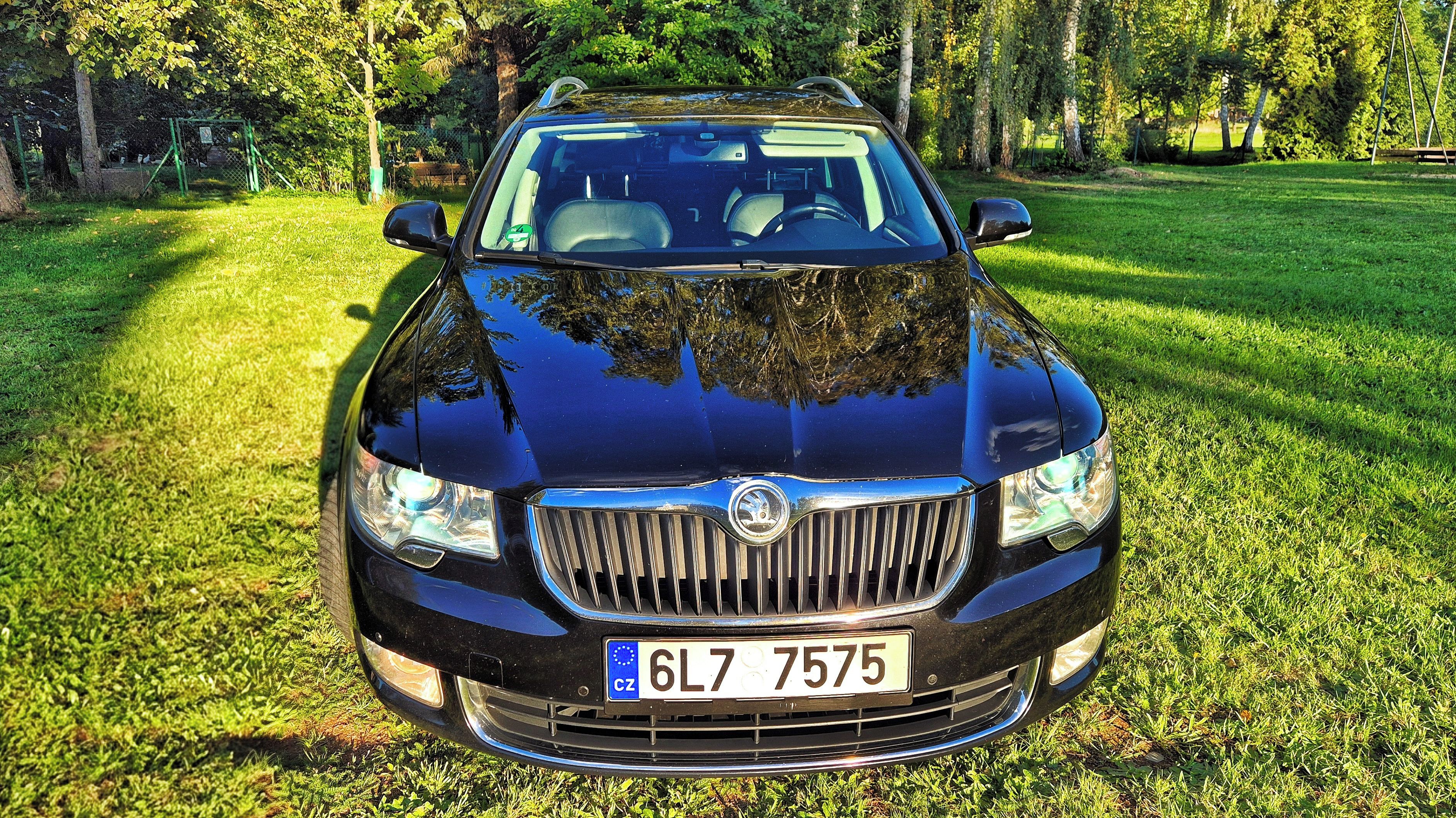 Škoda Superb, 2.0 TDI, 125 kW, Webasto - fotka 3