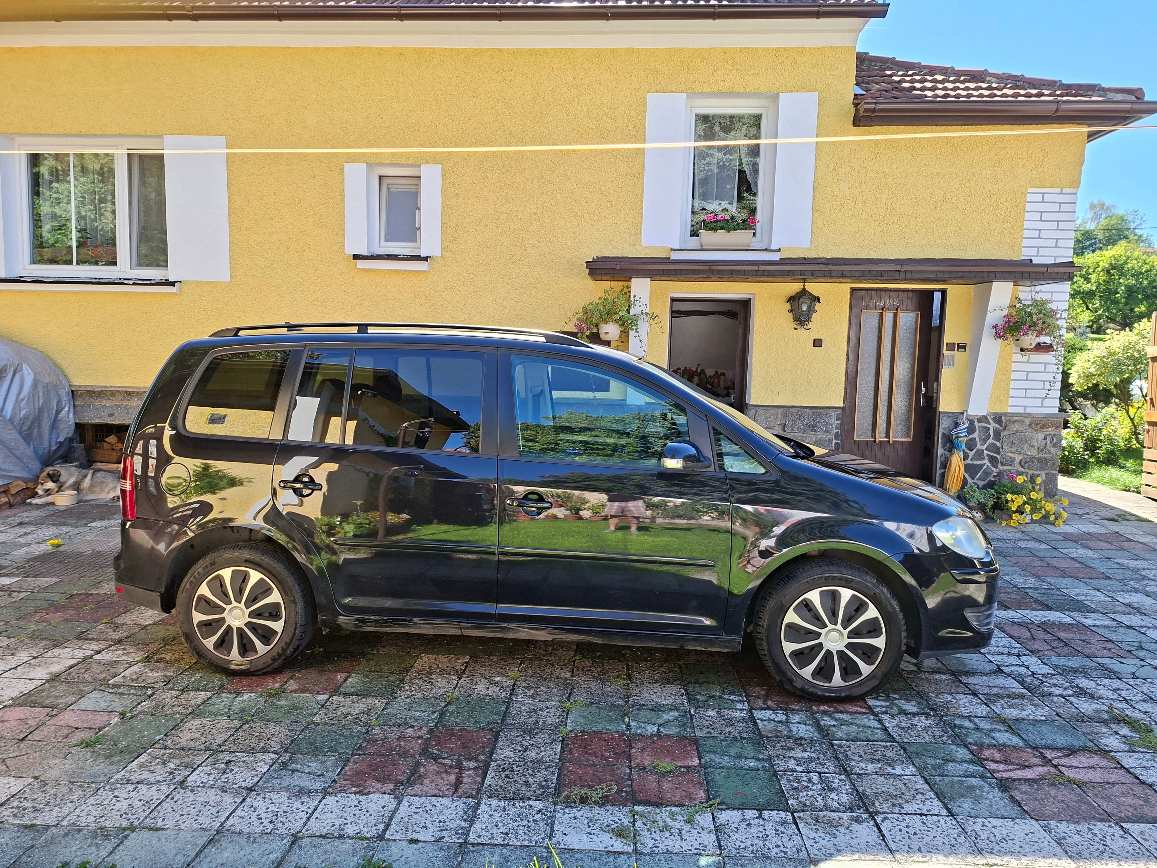 Volkswagen Touran, VW Touran 2.0 EcoFuel (CNG) - fotka 3
