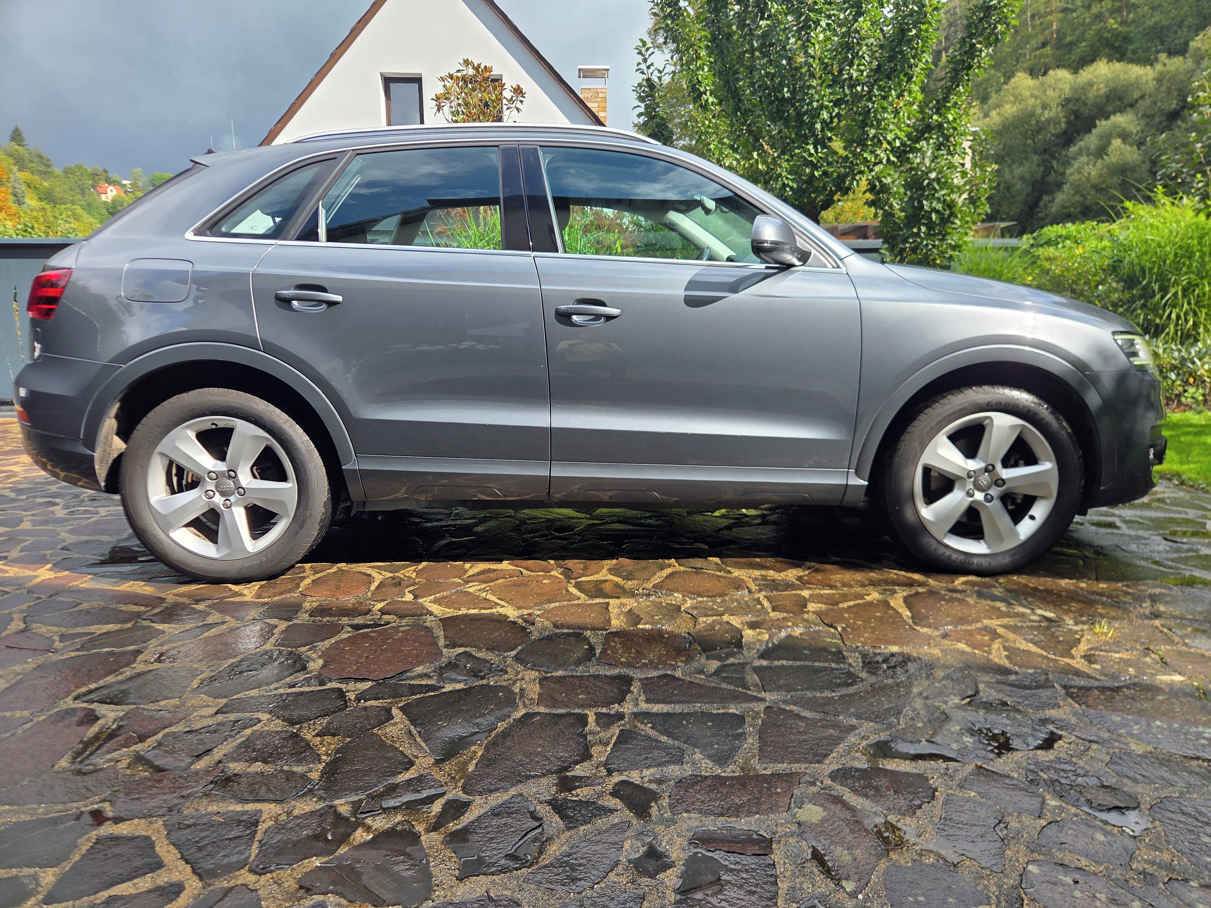 Audi Q3, Audi Q3 4x4 2013 129tis. - fotka 6