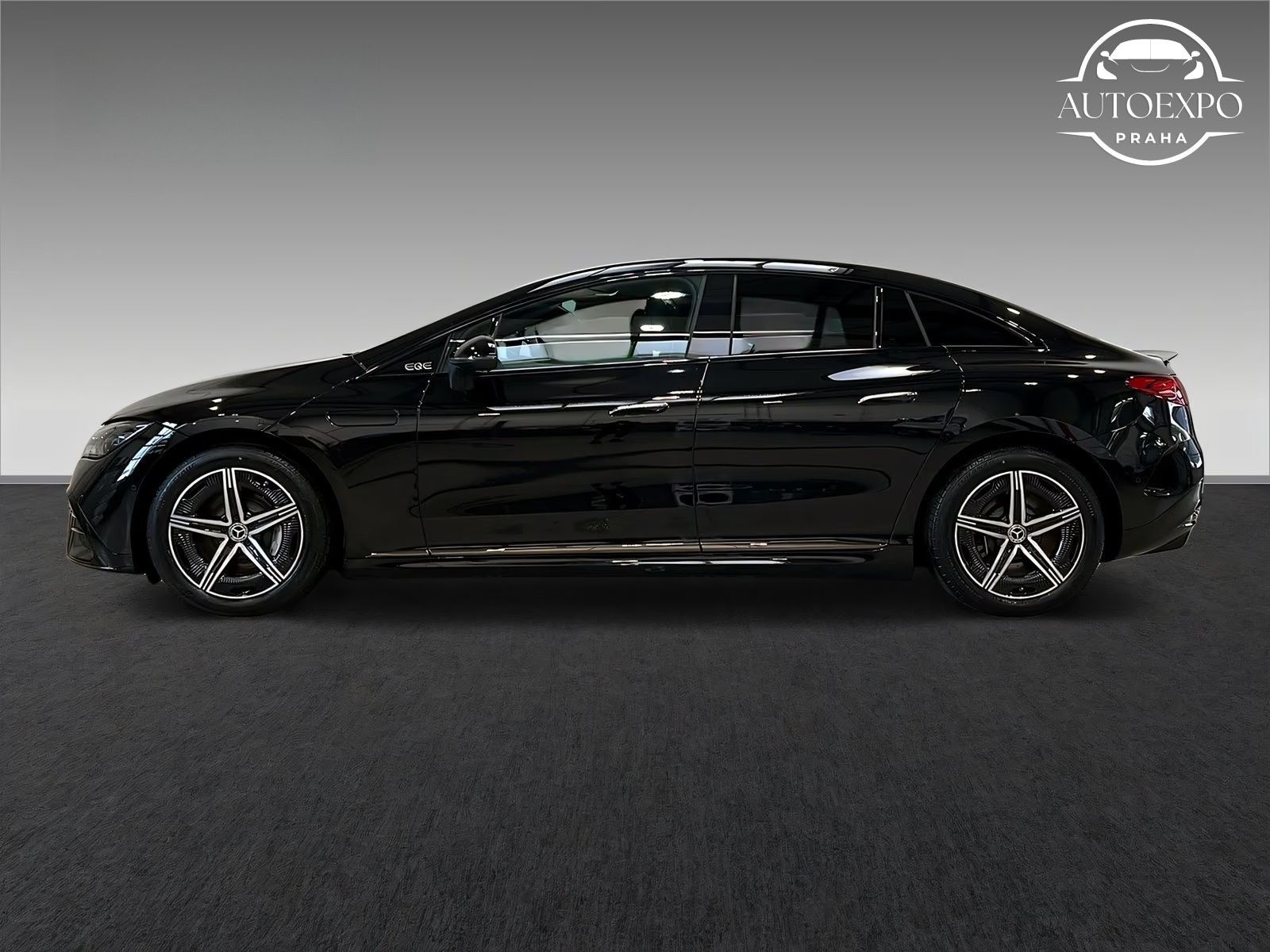 Mercedes-Benz EQE, 300 AMG DIGITAL*NIGHT*PANORAMA - fotka 3