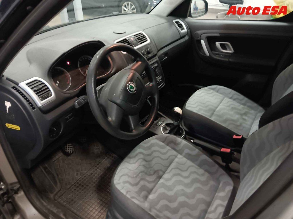 Škoda Roomster, 1.2I - fotka 3