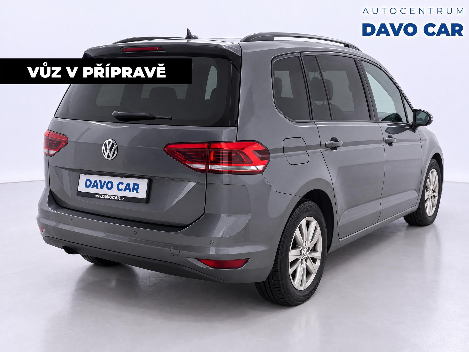 Volkswagen Touran, 2,0 TDI 85kW DSG Parorama Navi - fotka 5
