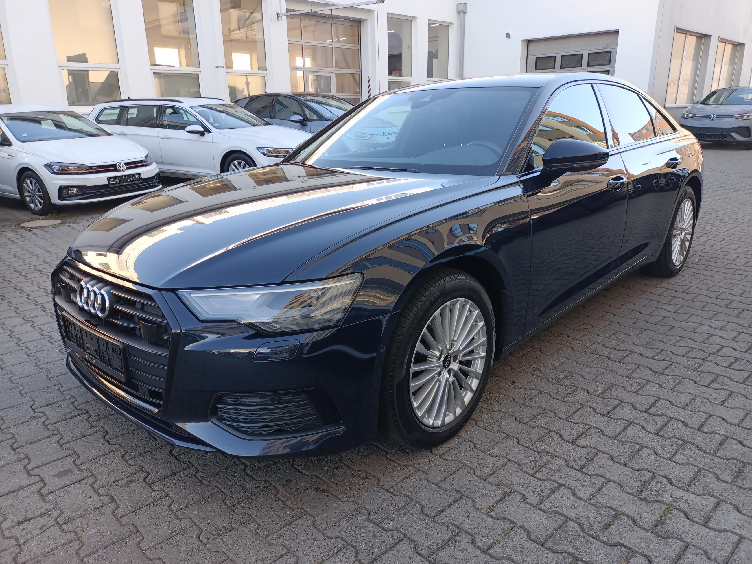 Audi A6, 50 TFSI e 220kW 4x4 S-tronic - fotka 4
