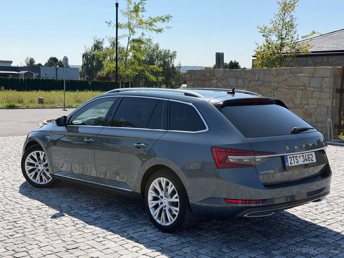 Škoda Superb, 2.0TDI DSG Laurin&Klement - fotka 4