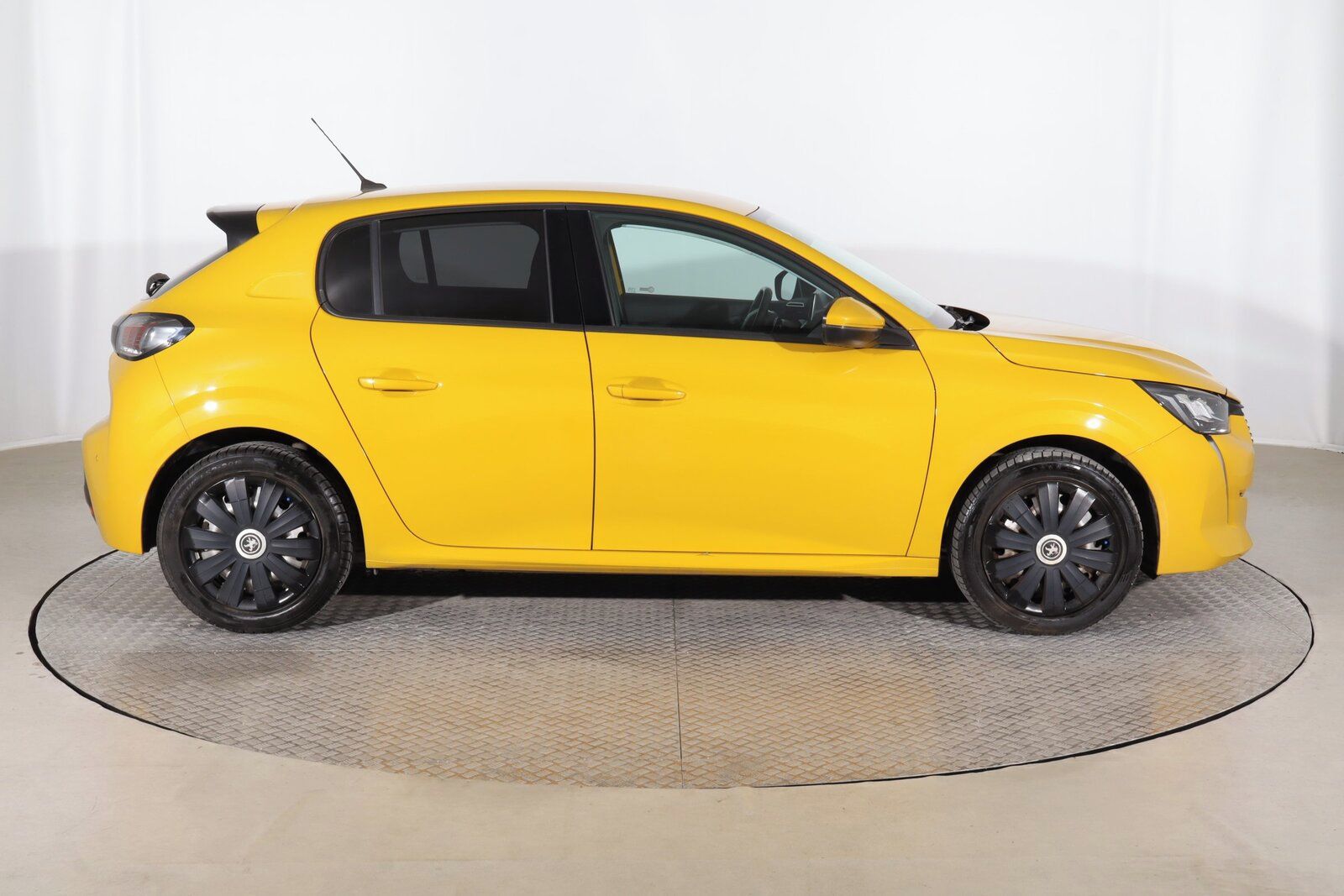 Peugeot 208, 1.2 PureTech, Automat - fotka 6
