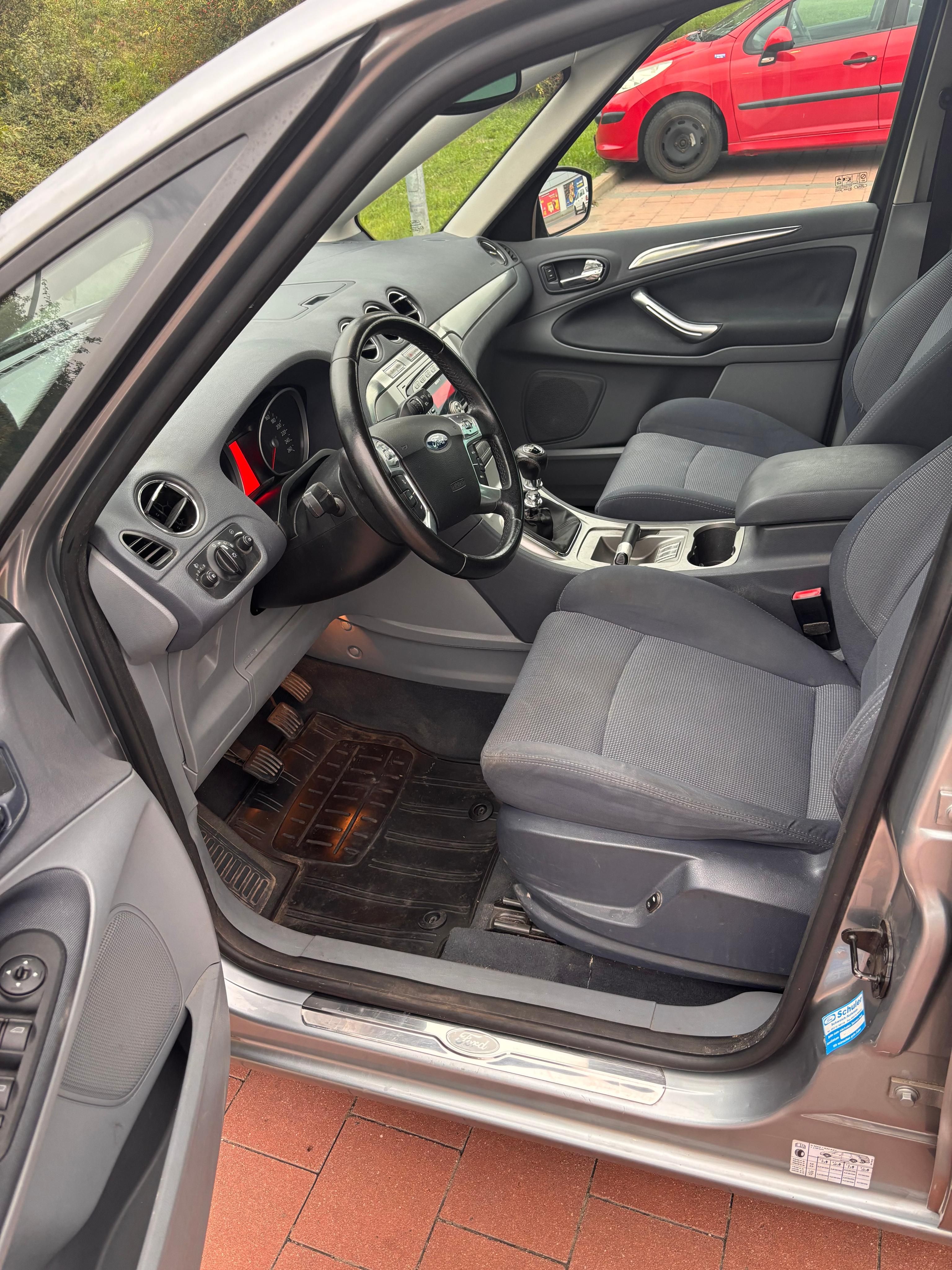 Ford S-MAX, For S-MAX 2,0 TDCi Titanium - fotka 5